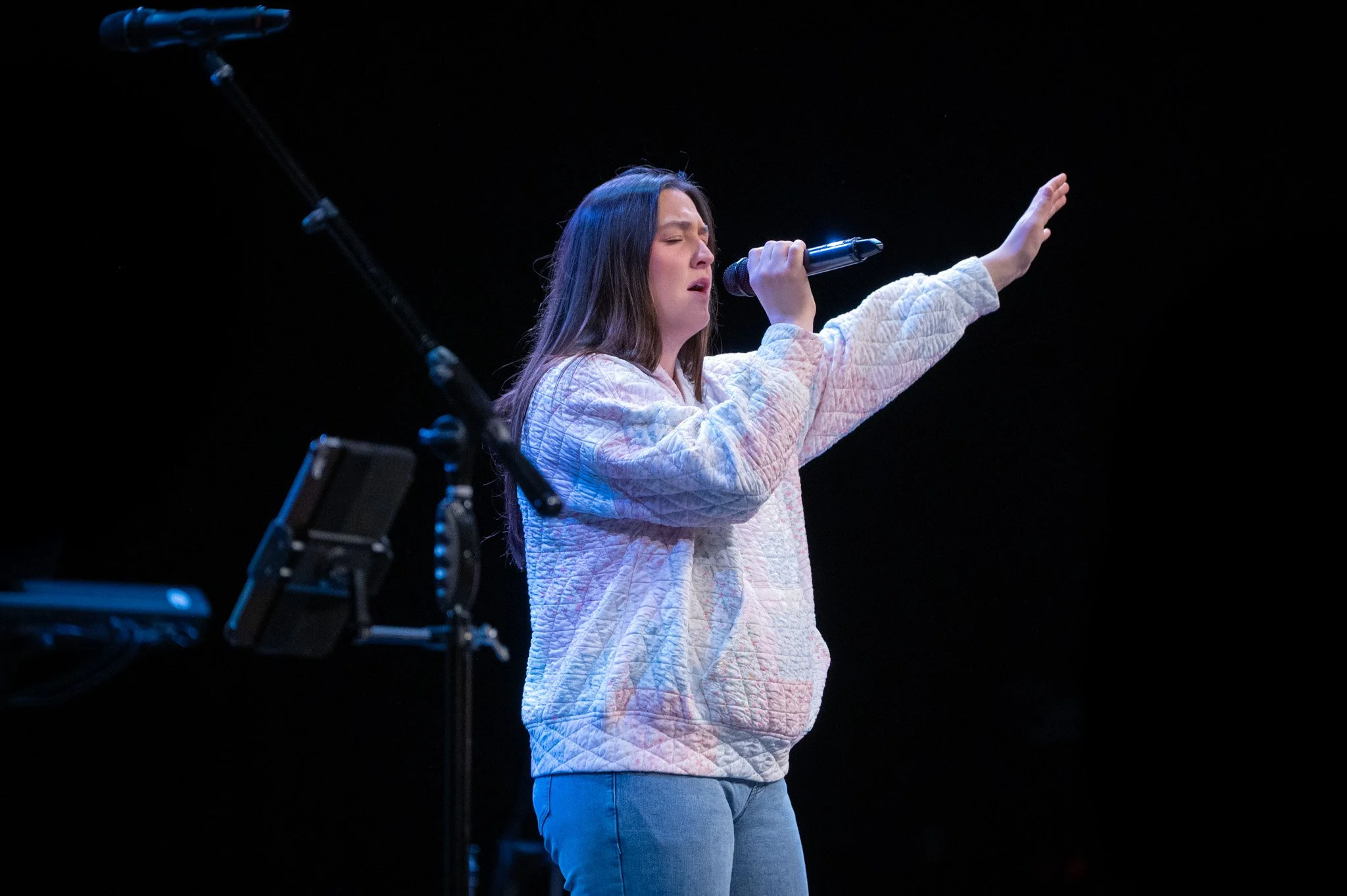 Jasper _ Stage-1006.jpg