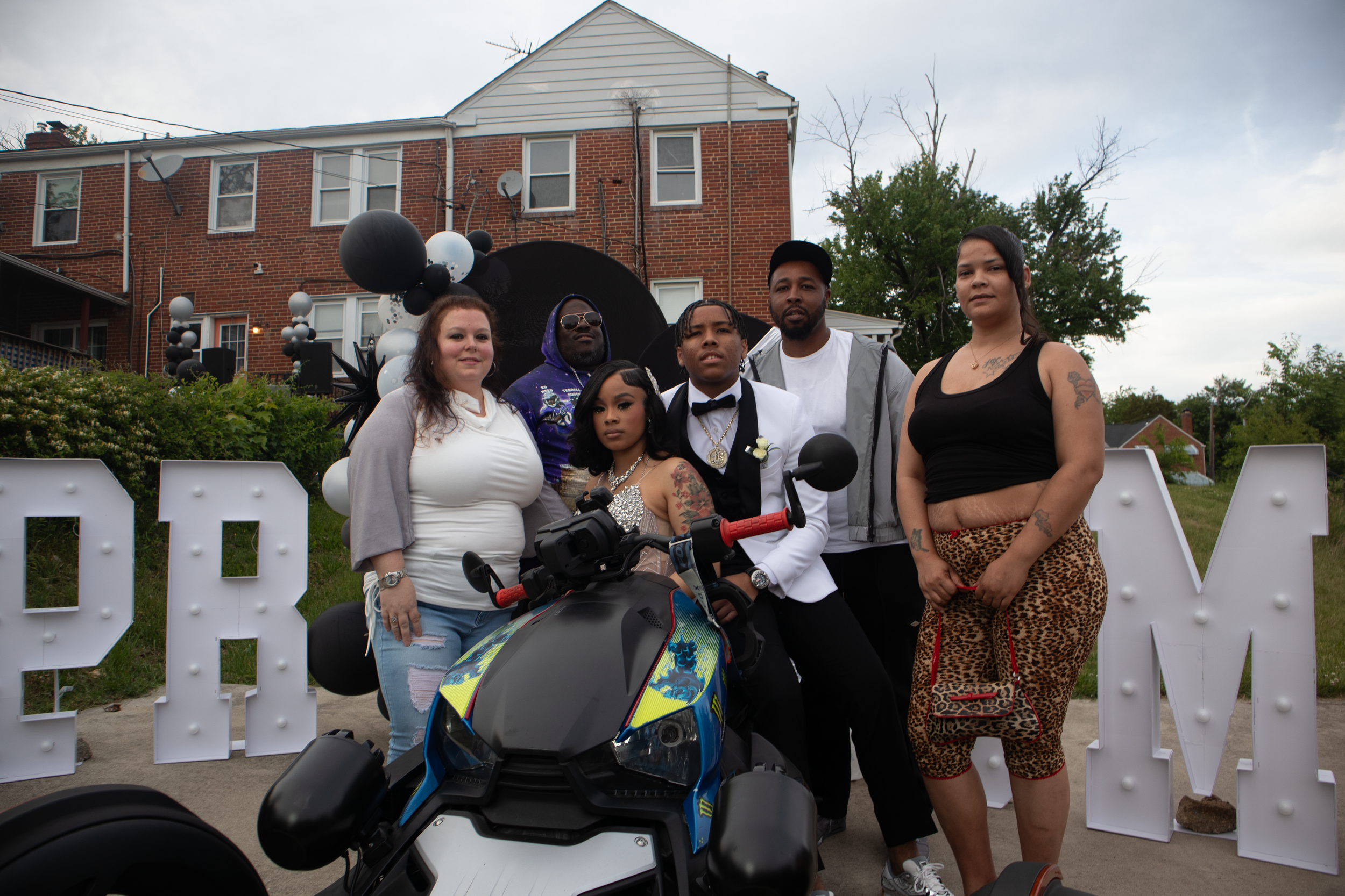 Maya & Jayden's prom send off- 45.png