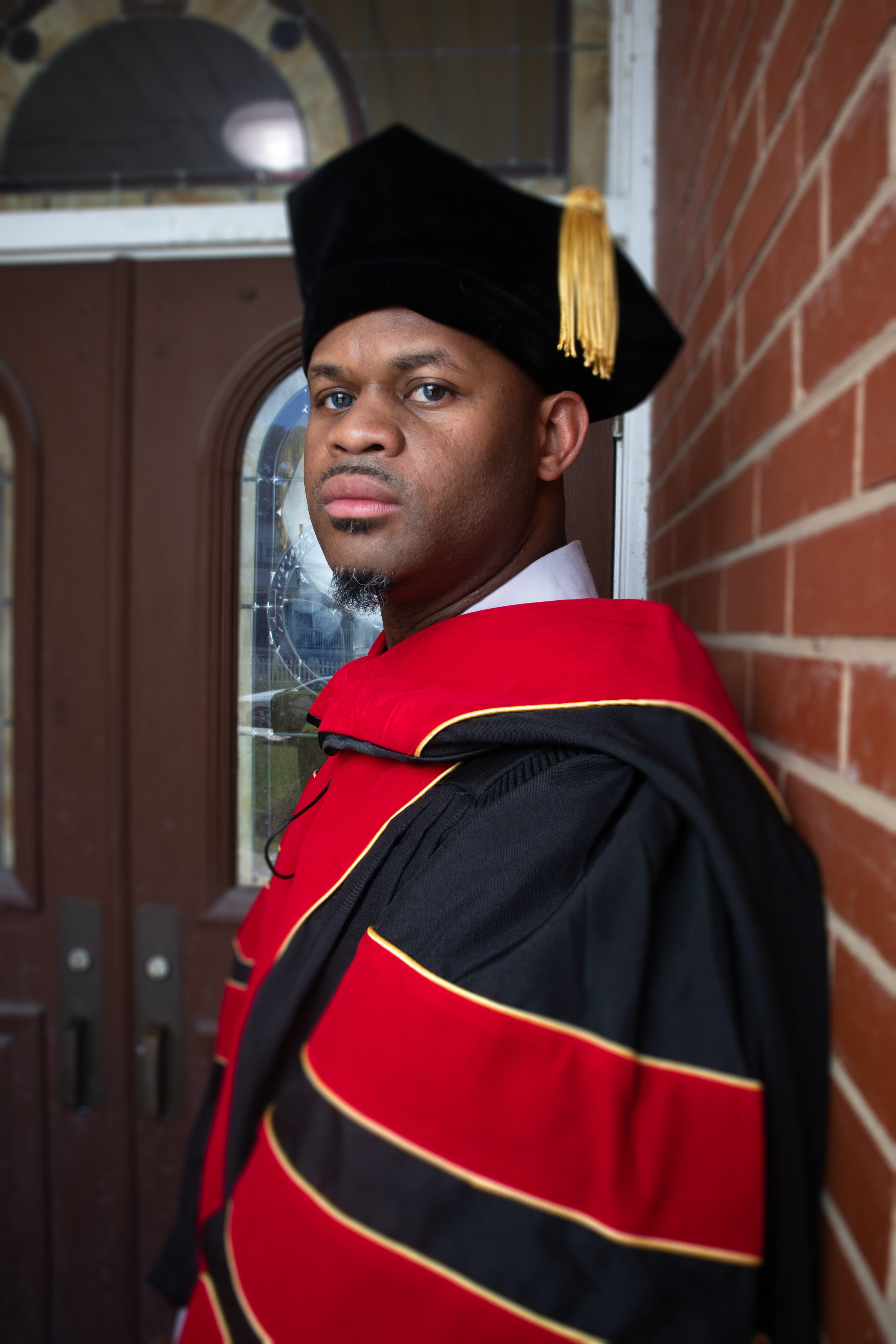 Brian Askew Graduation-33.png