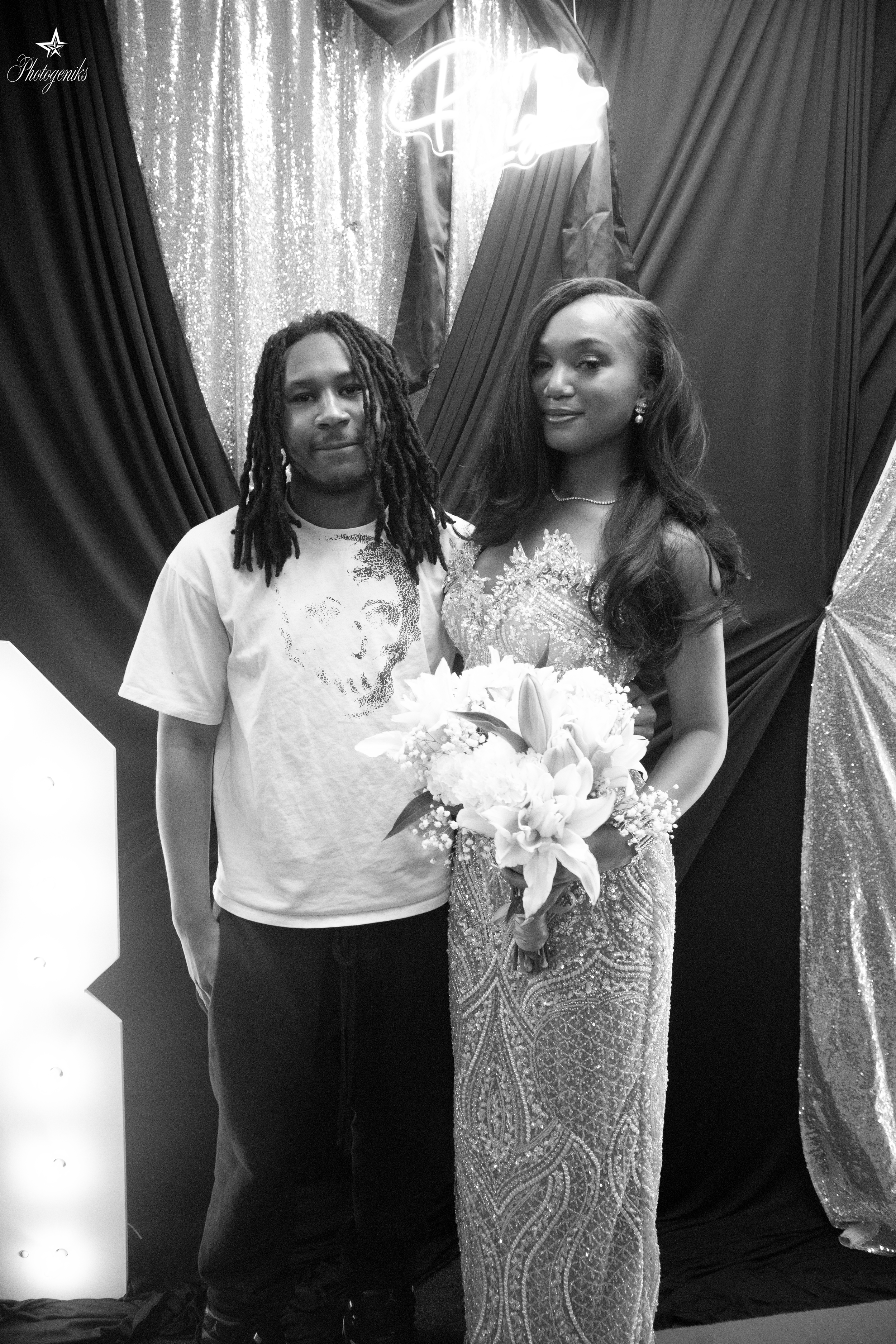 Vianca's prom send off- 54.png