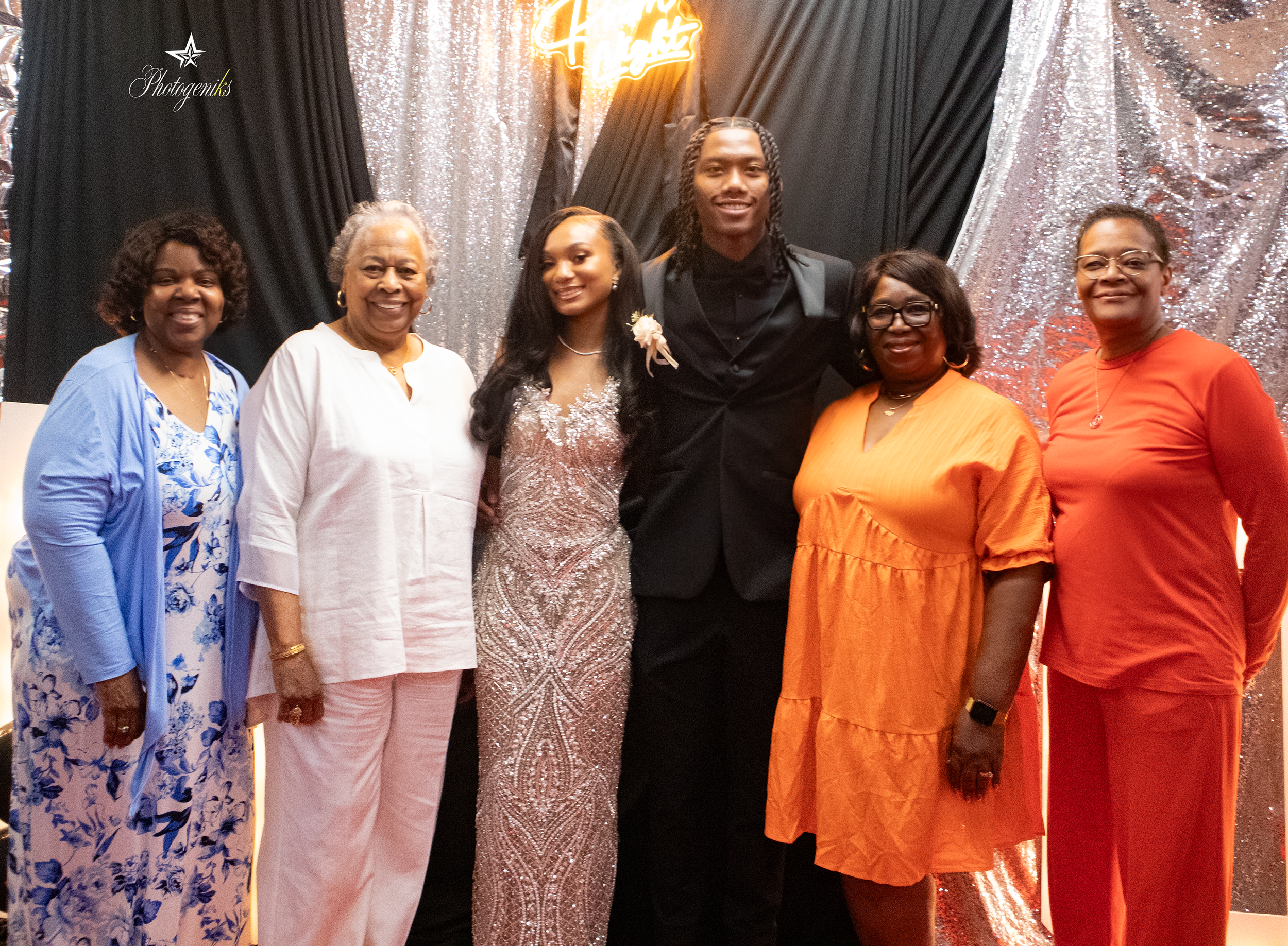Vianca's prom send off- 42.png