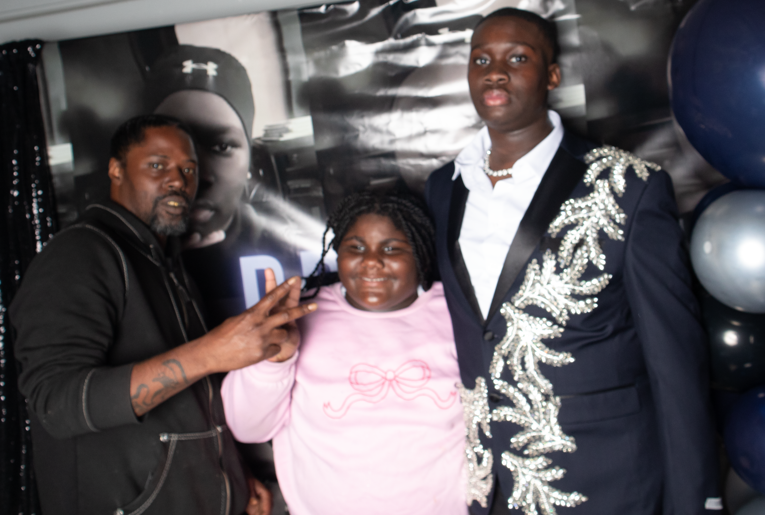 Wonte's prom send off- 22.png
