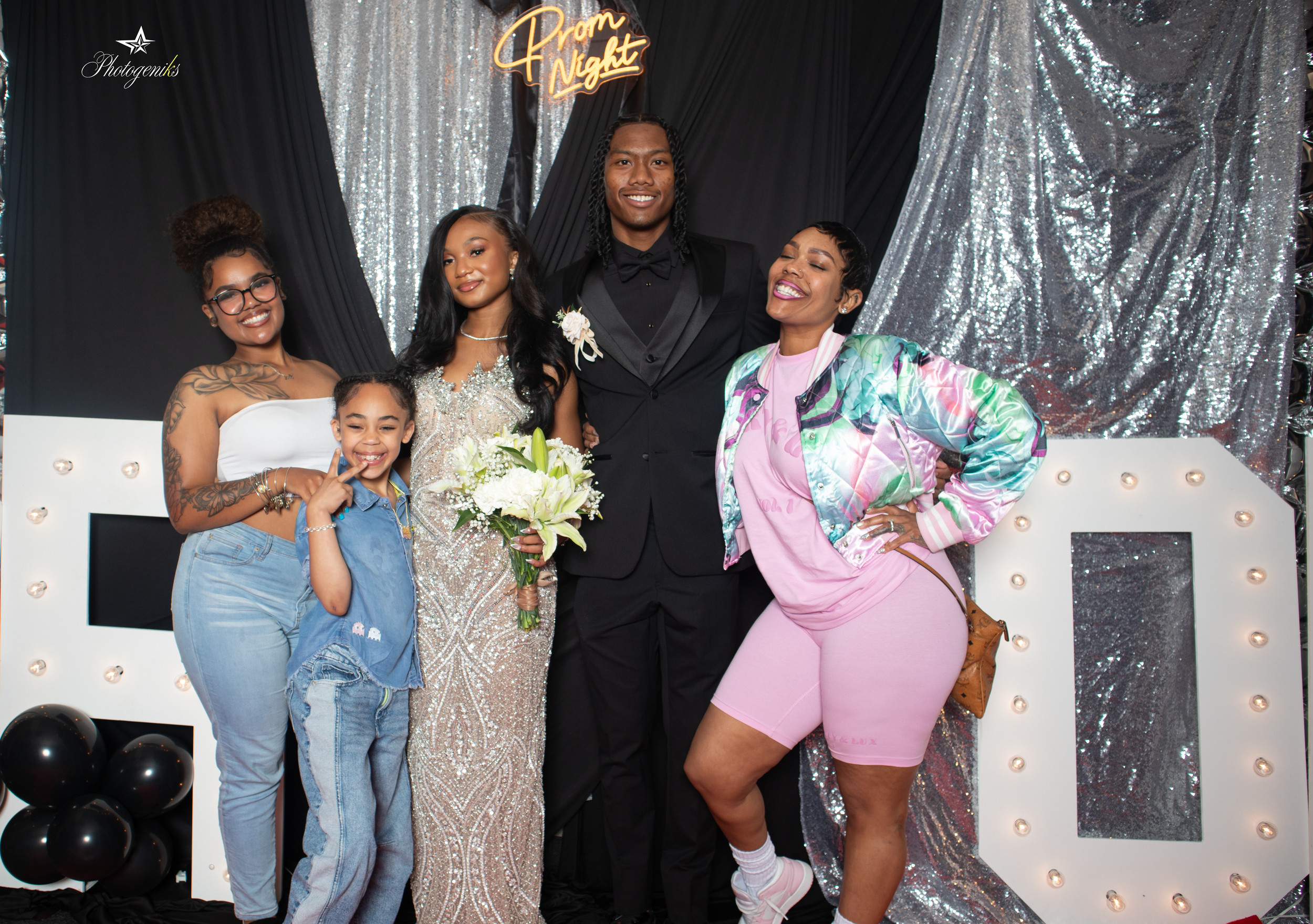 Vianca's prom send off- 38.png