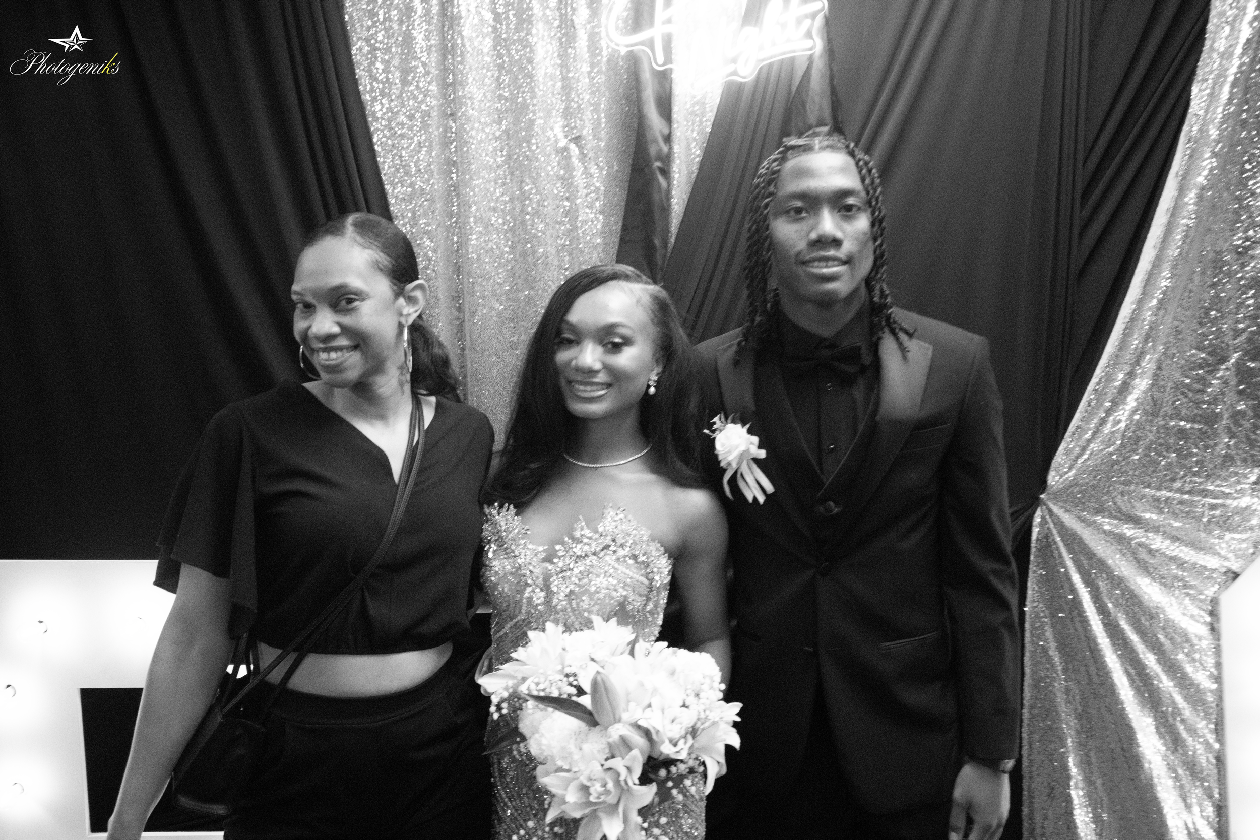 Vianca's prom send off- 67.png