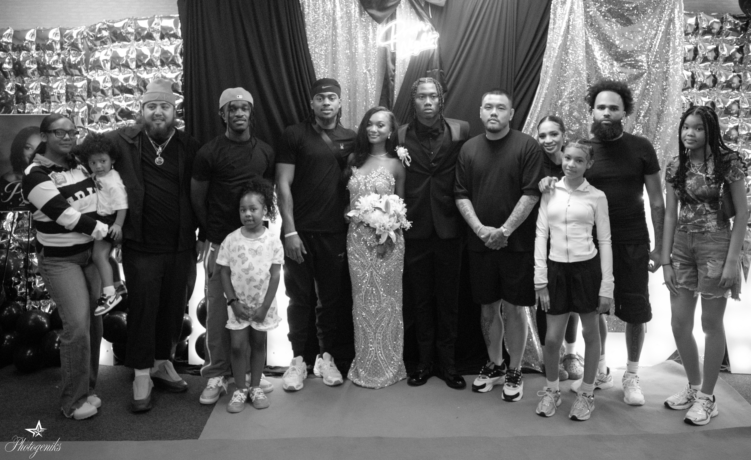 Vianca's prom send off- 66.png