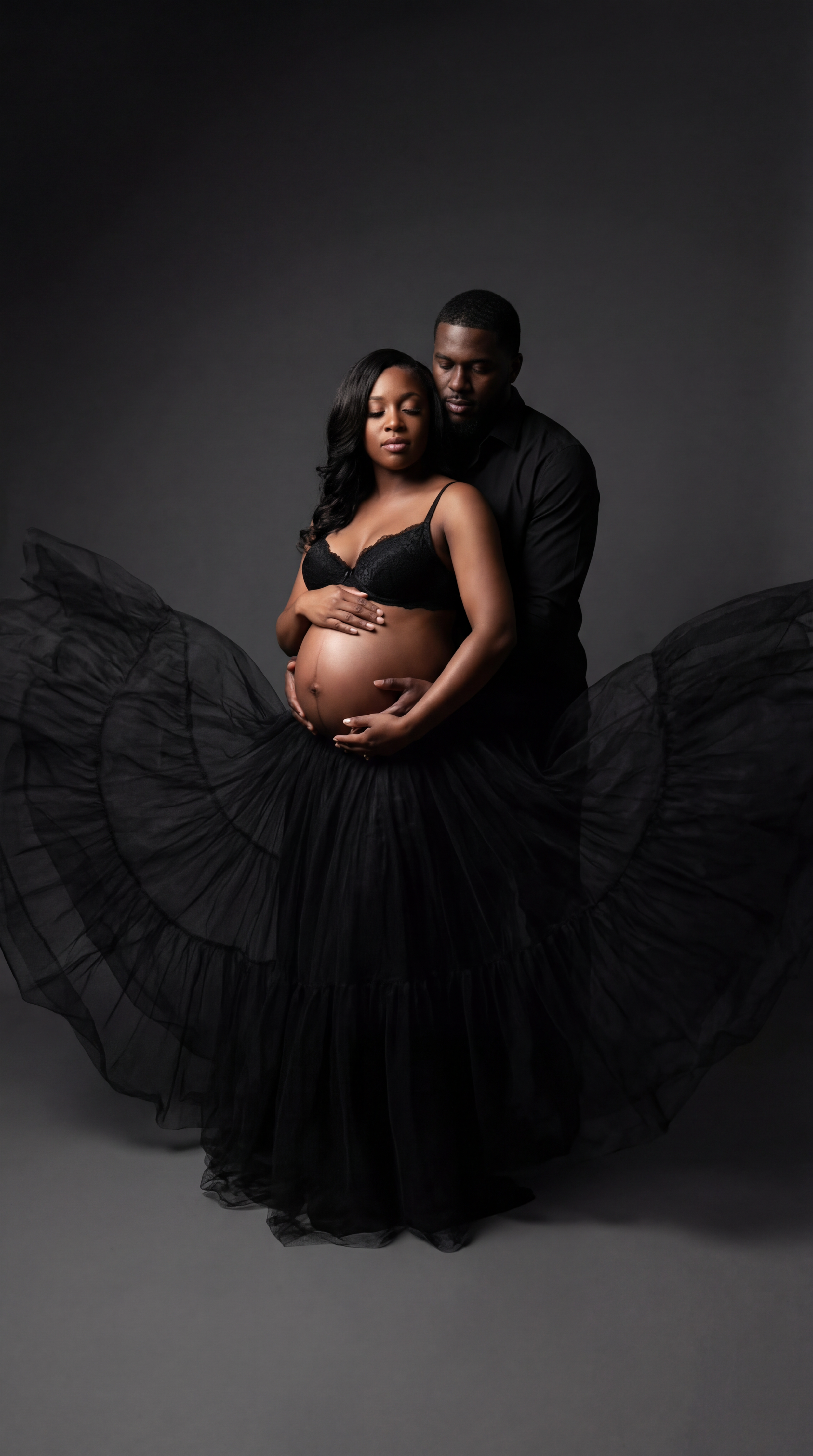 maternity photoshoot shot by Photovee-6.png