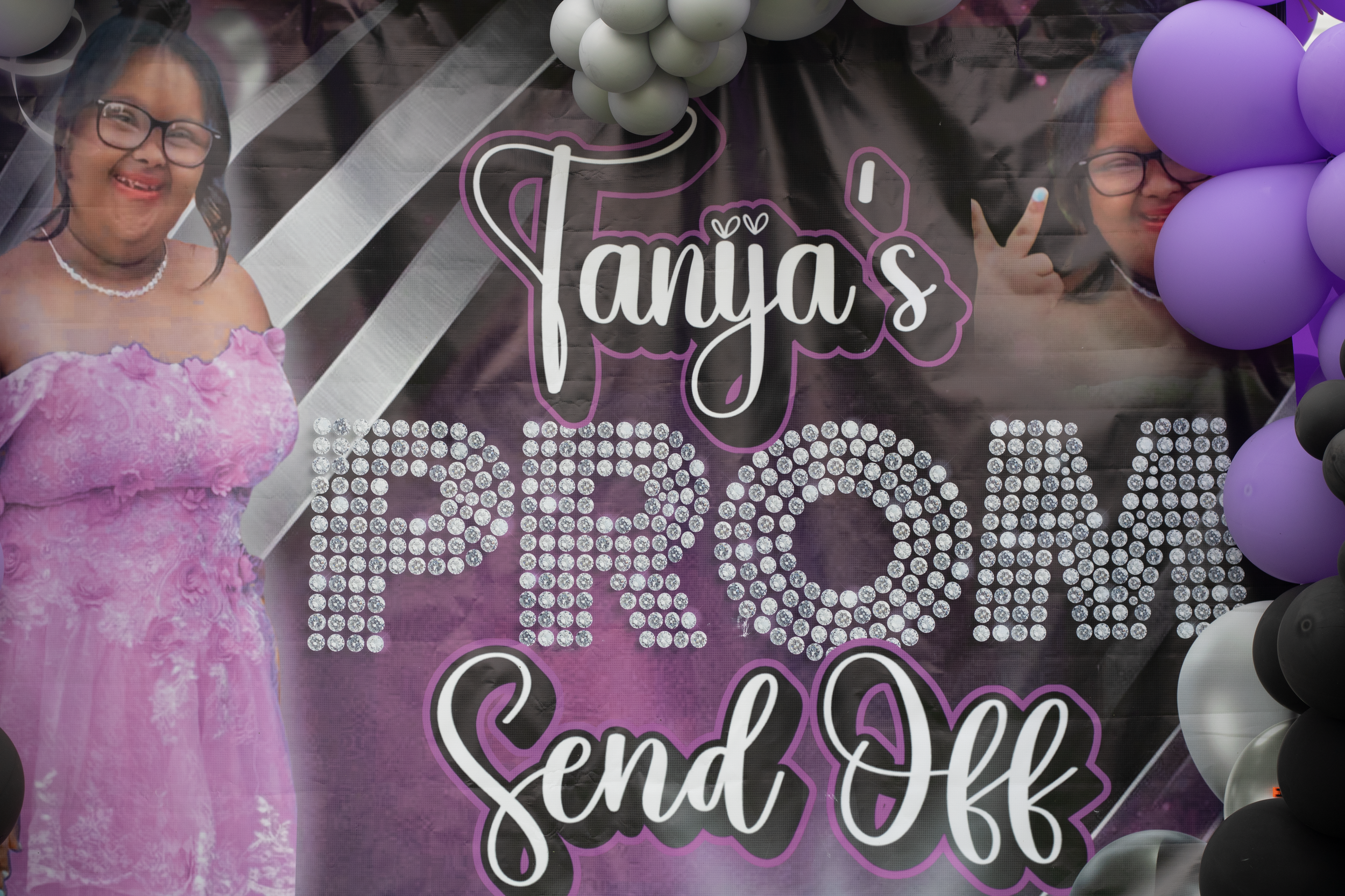 Tanija's prom send off 2026- 4.png