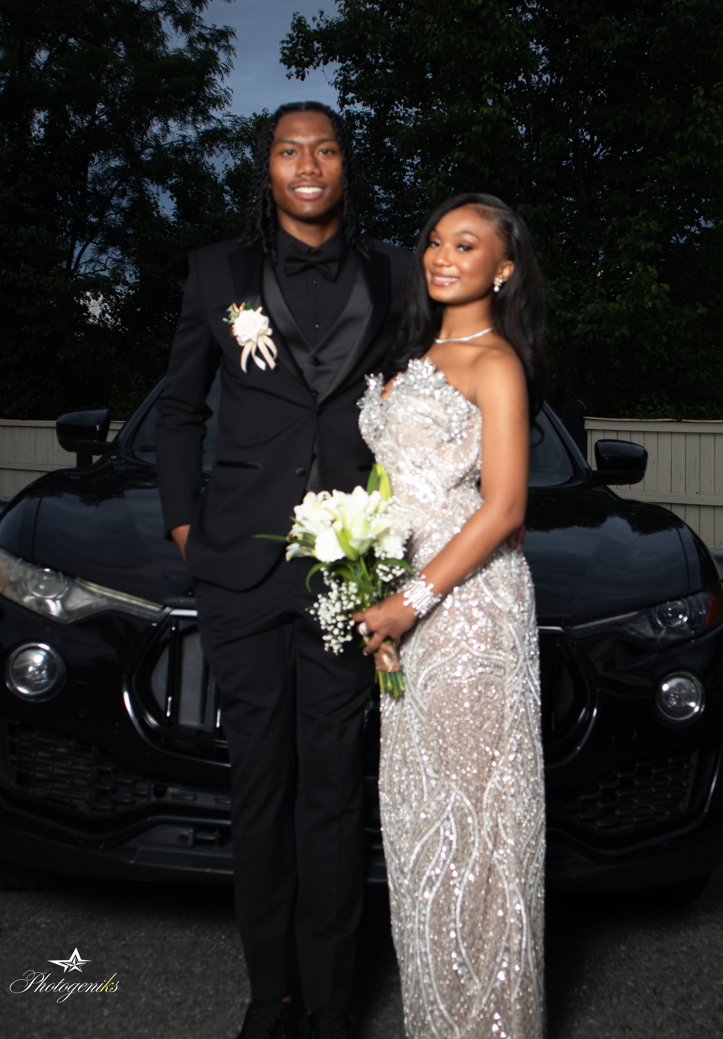 Vianca's prom send off- 82.png