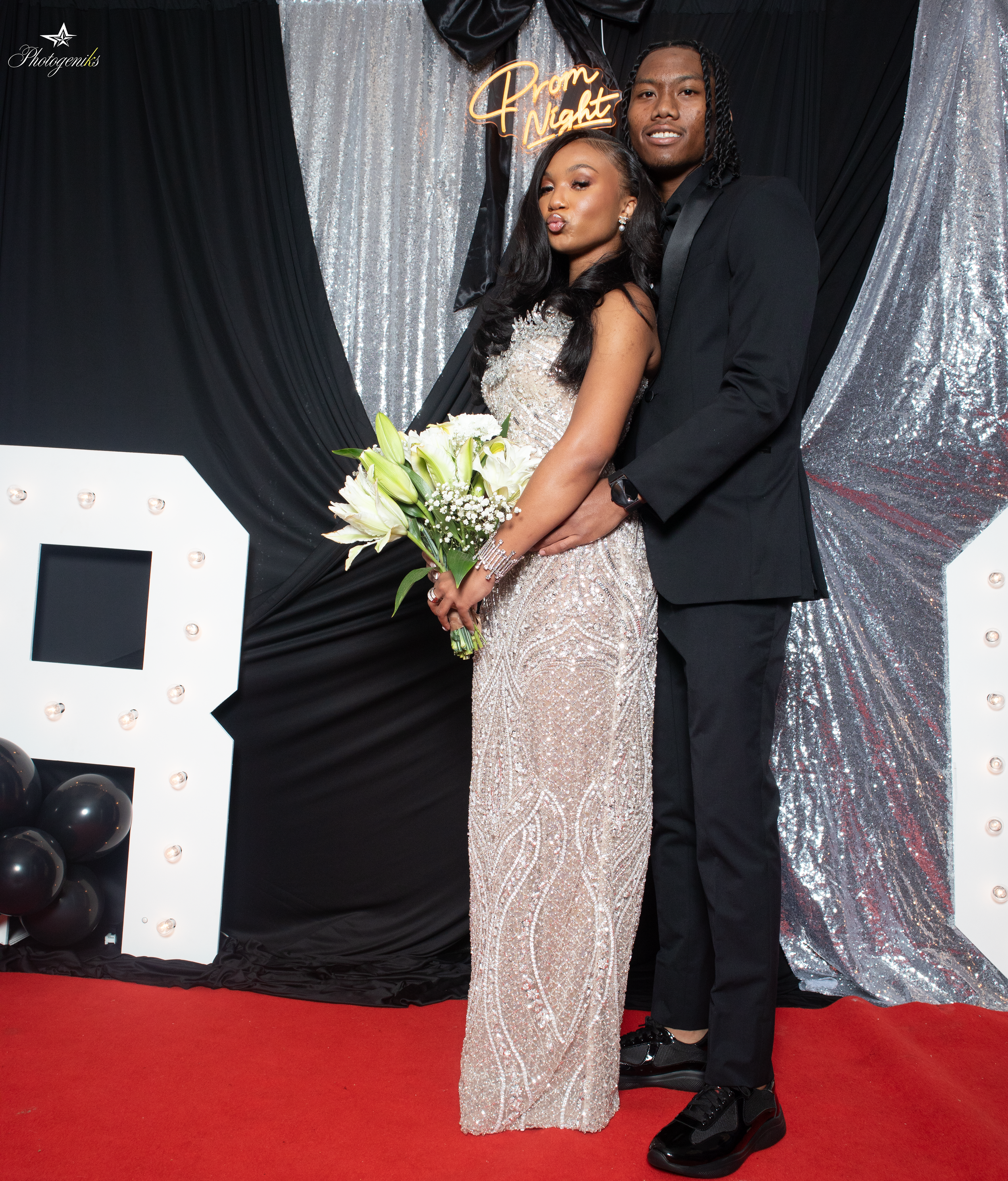 Vianca's prom send off- 20.png