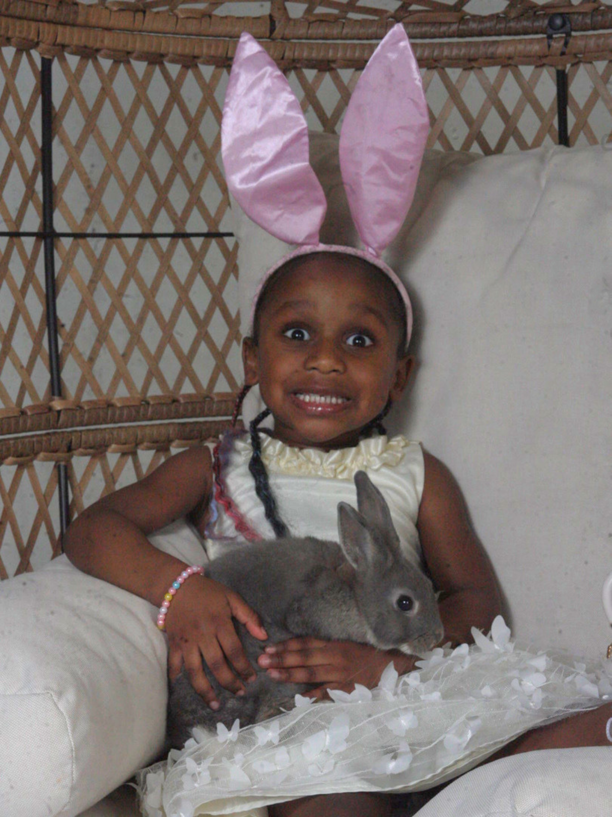 Easter Furr Fest- 5.png