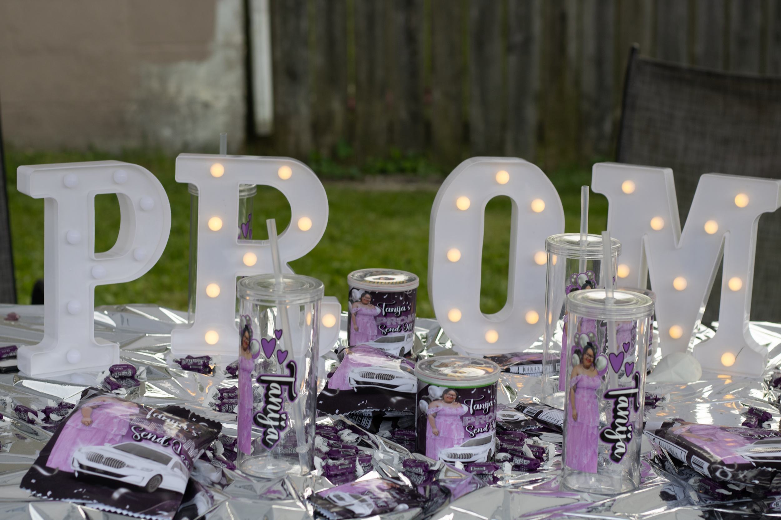 Tanija's prom send off 2026- 14.png