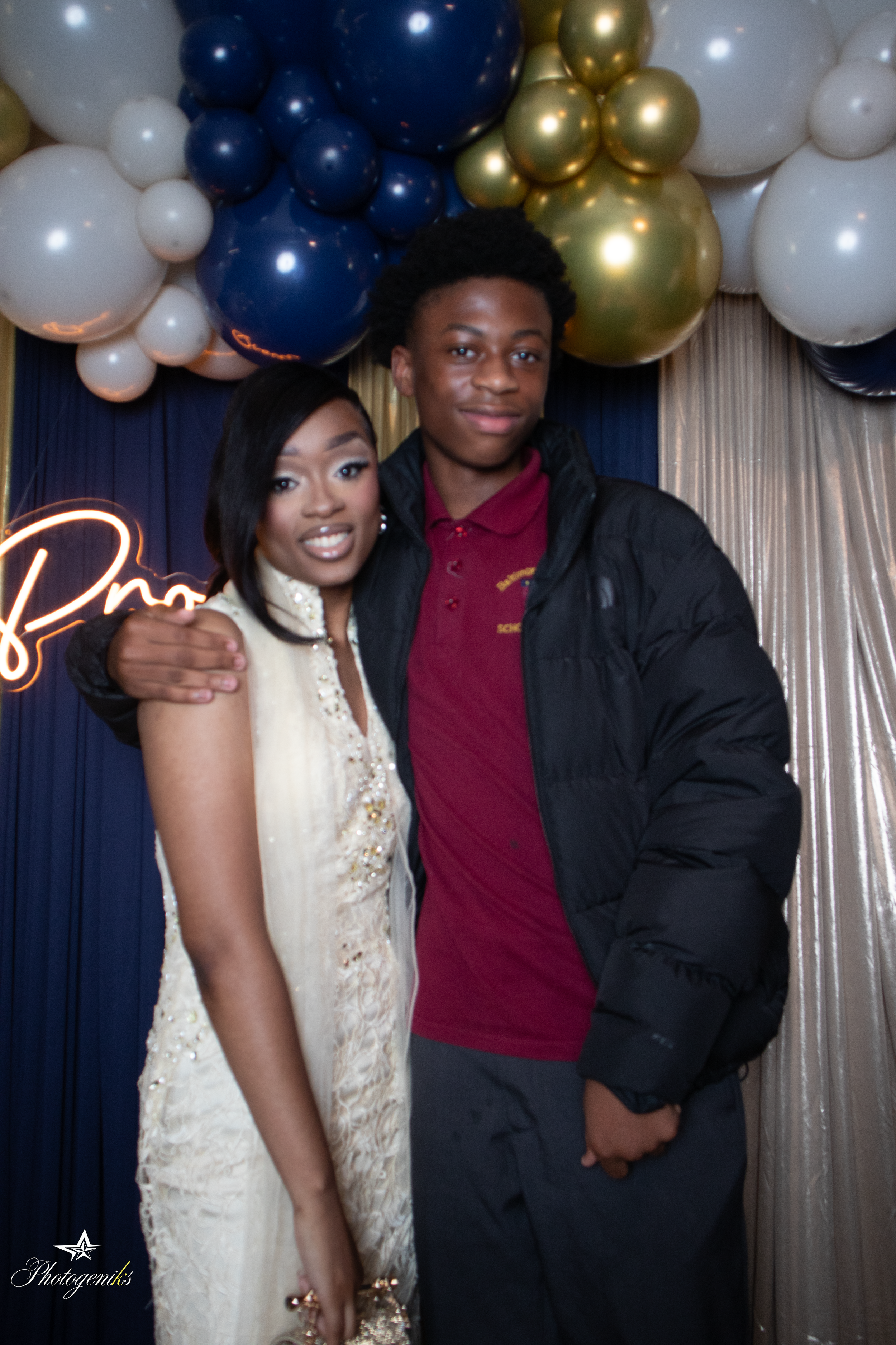 Aaliyah's prom send off- 26.png