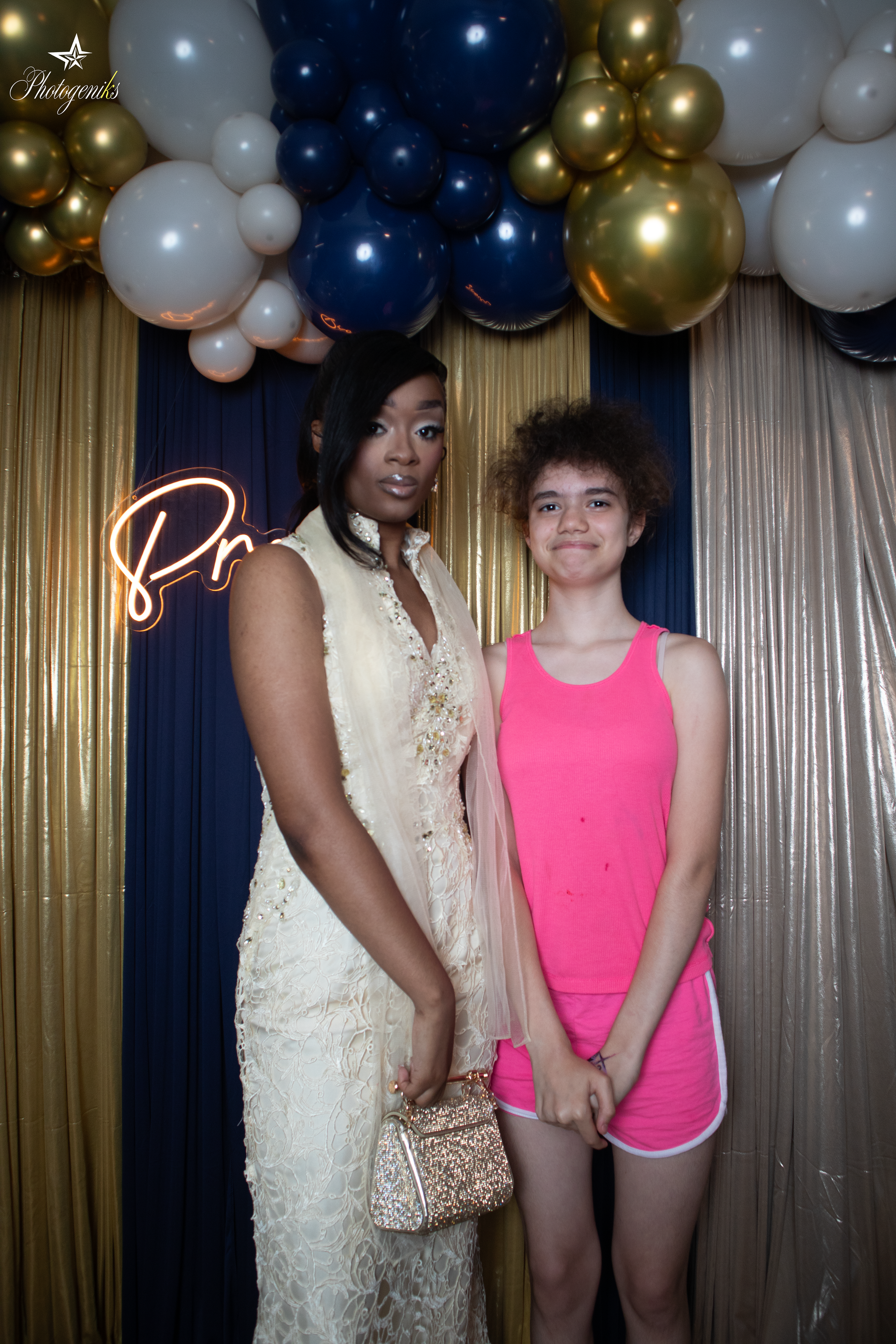 Aaliyah's prom send off- 25.png