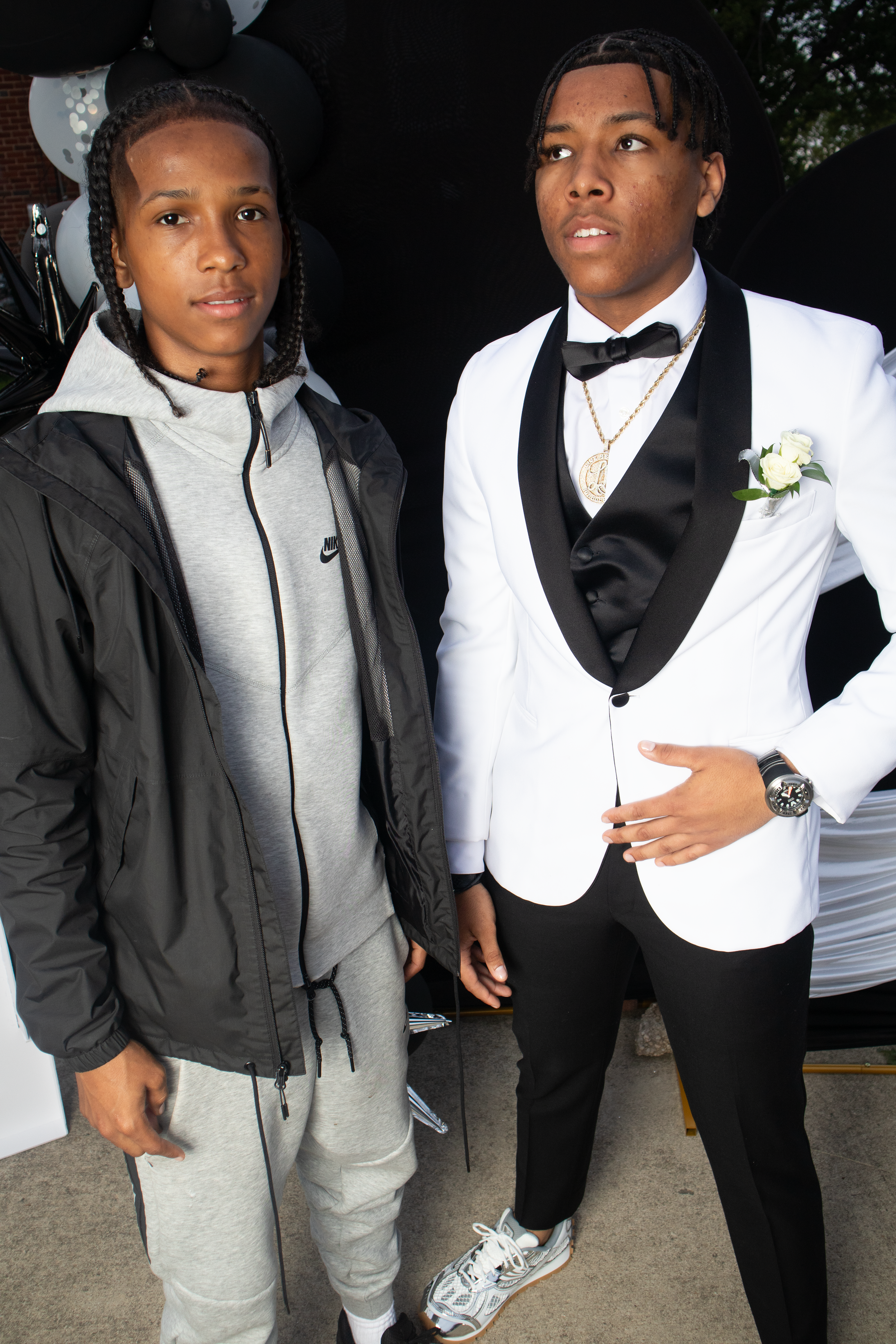 Maya & Jayden's prom send off- 68.png