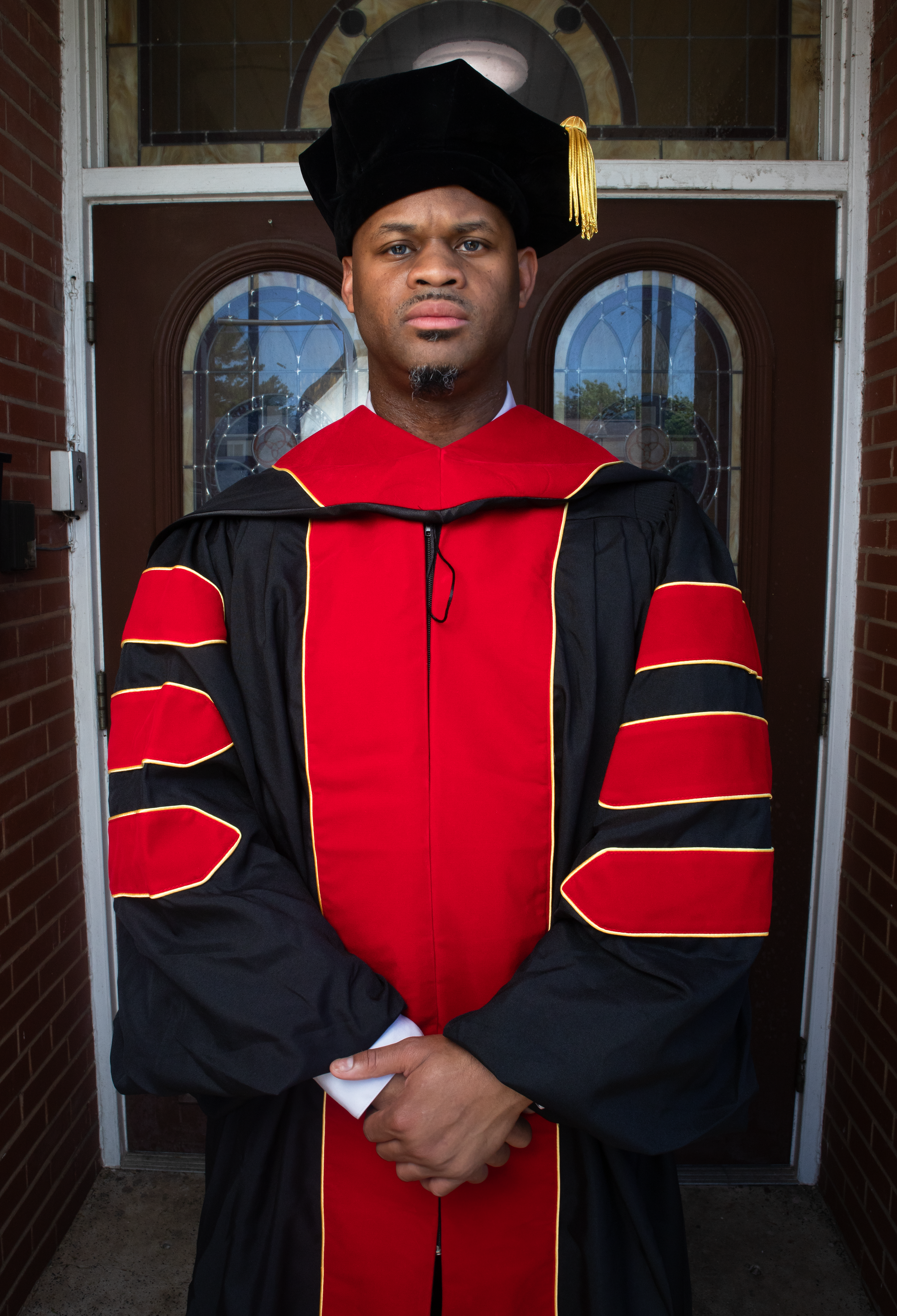 Brian Askew Graduation-32.png