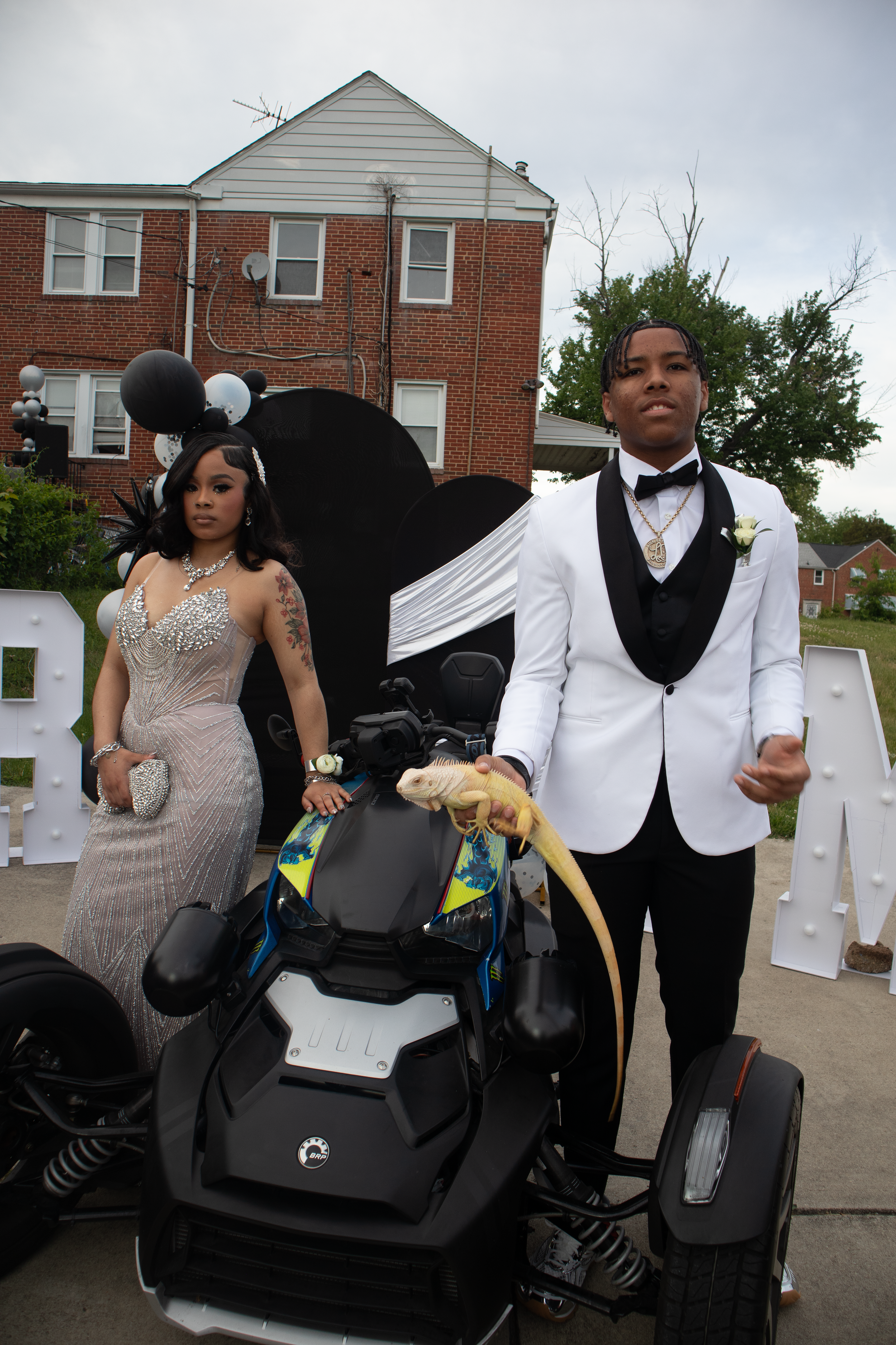 Maya & Jayden's prom send off- 43.png