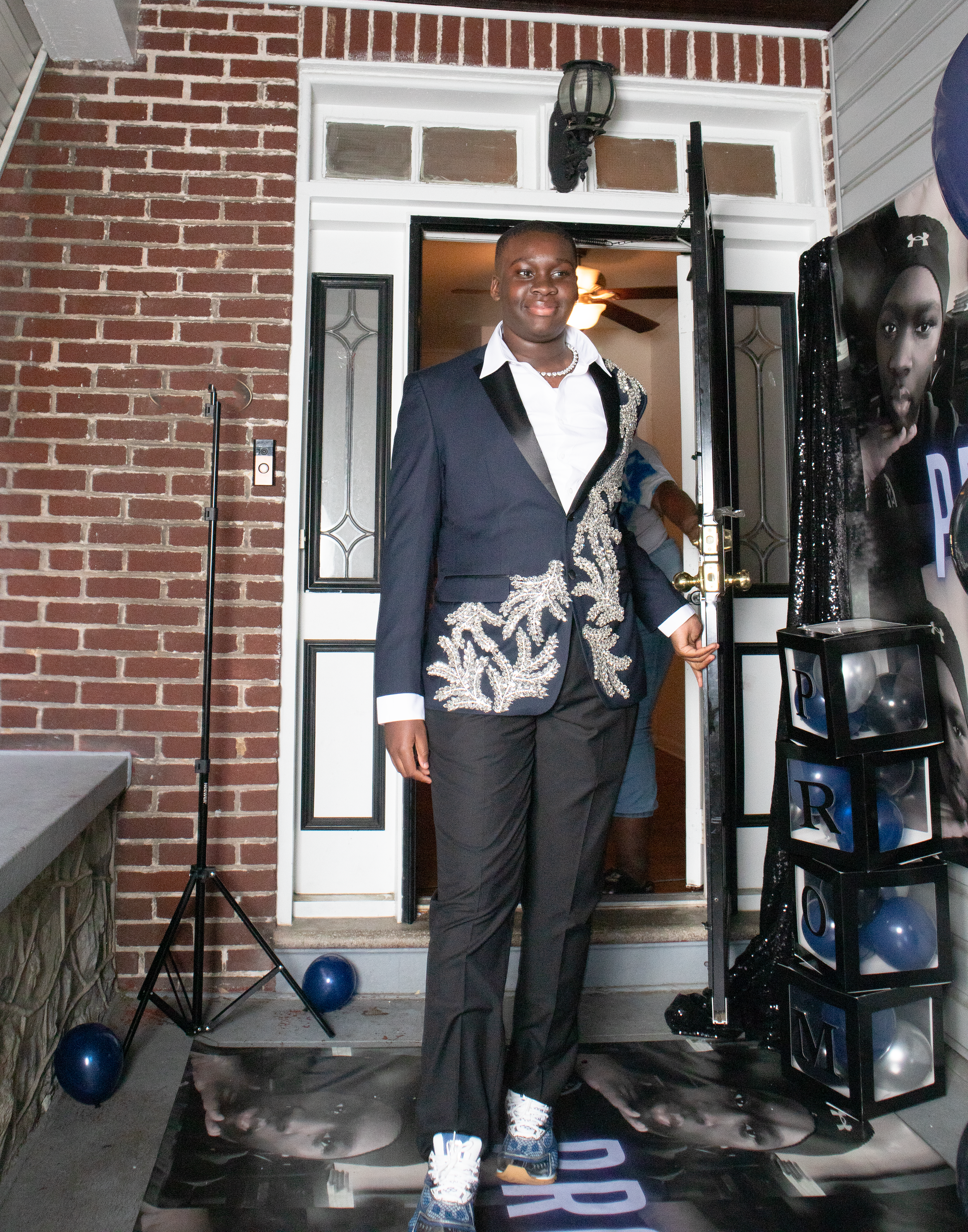Wonte's prom send off- 14.png
