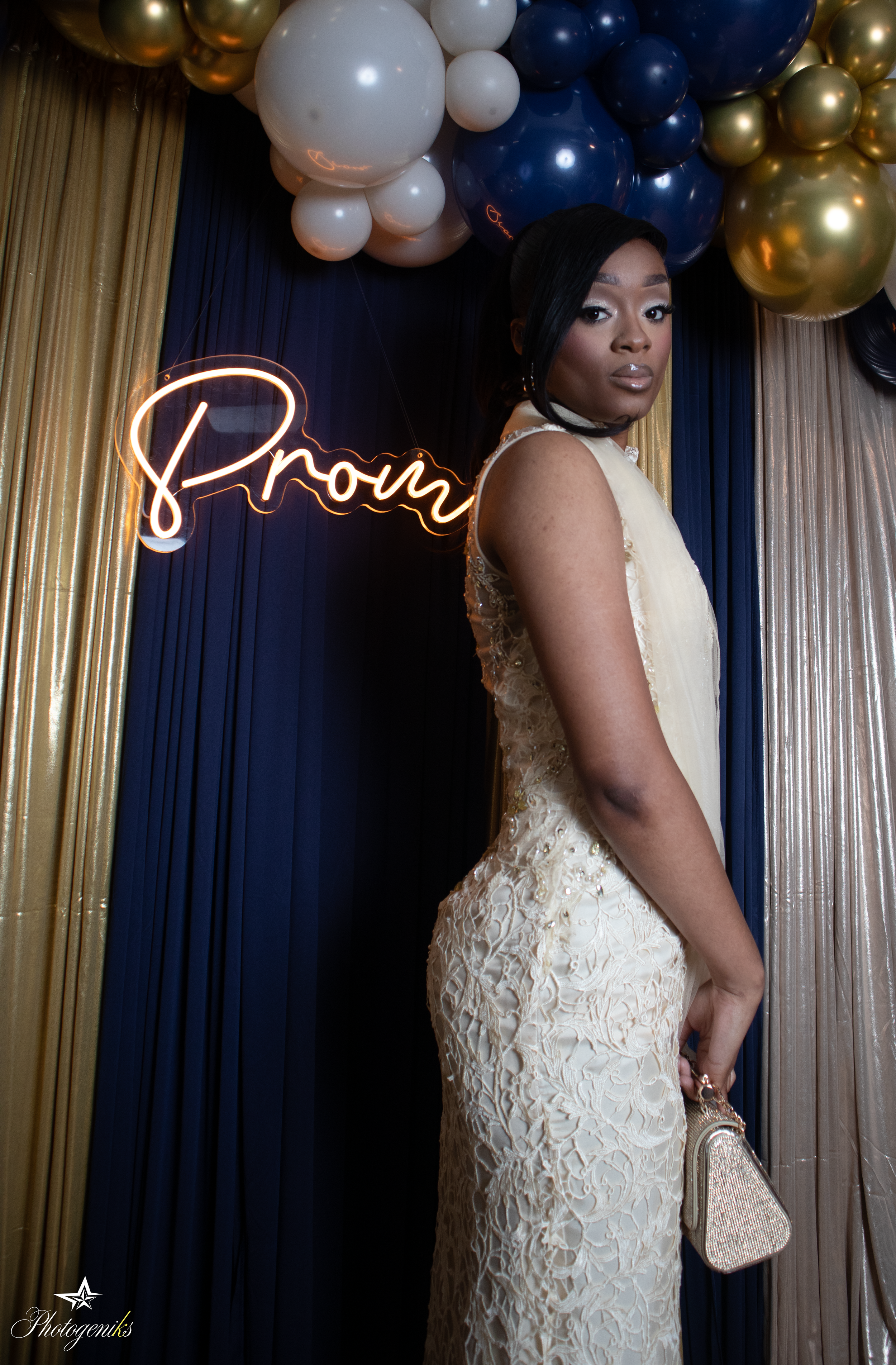 Aaliyah's prom send off- 12.png