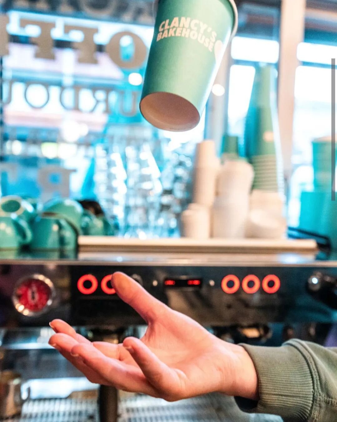 Come in and catch up for a coffee ☕
.
.
.
#coffee #ottimocoffee #locallybrewed #coffeelife #coffeelover #coffeeaddict #coffeetime #instacoffee #coffeegram #coffeeart #latteart #coffeeculture #melbournecoffee #melbourneeats #visitmelbourne #urbanlistm