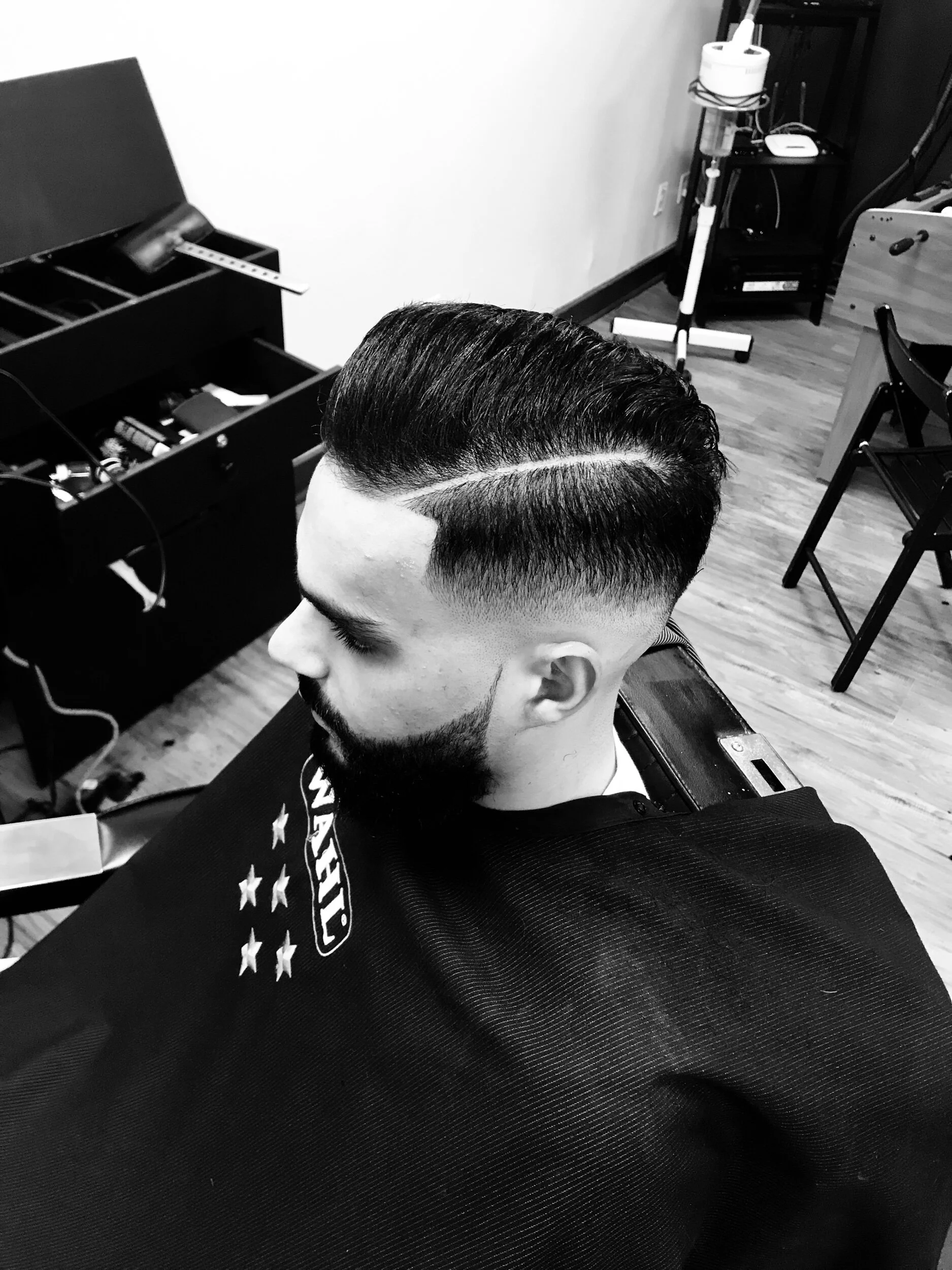 MID SKIN FADE