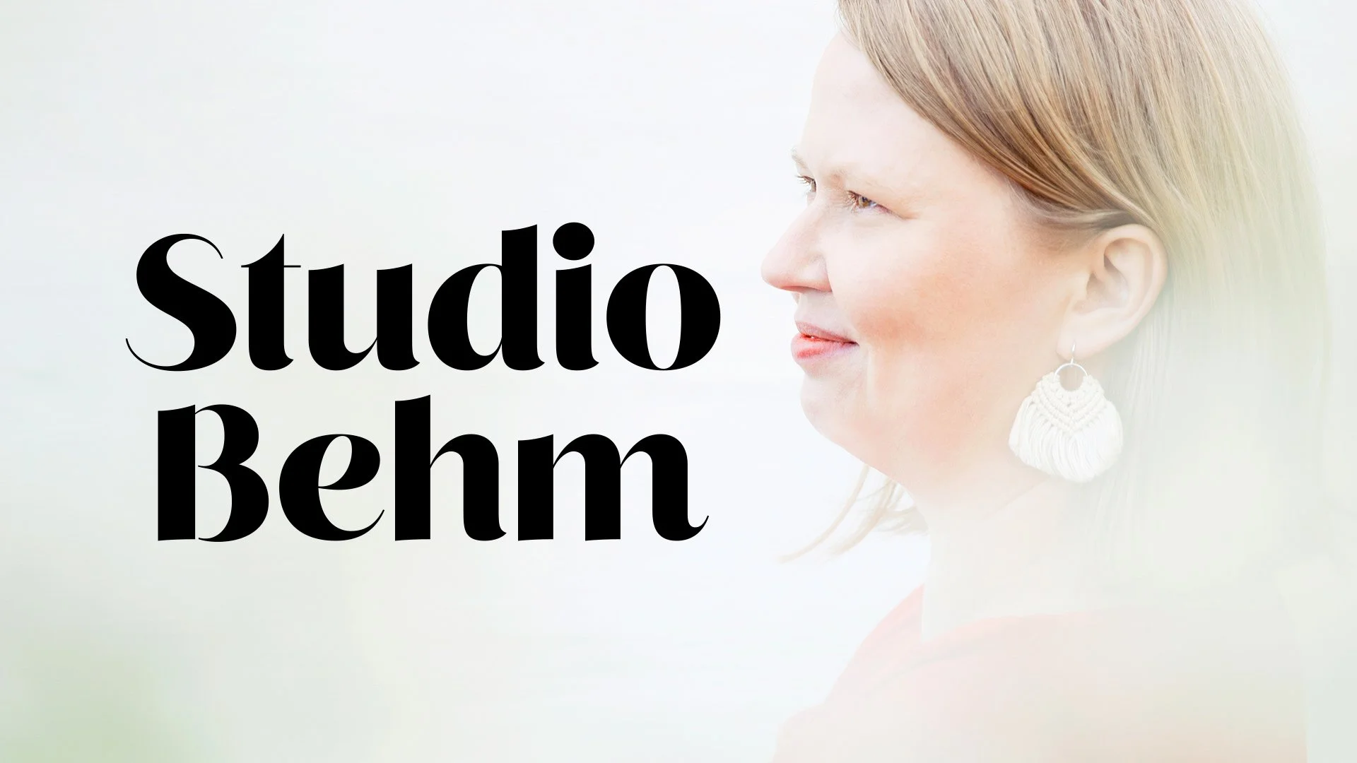 Kysy tarjous Studio Behmiltä nettisivujen kautta: www.studiobehm.com.