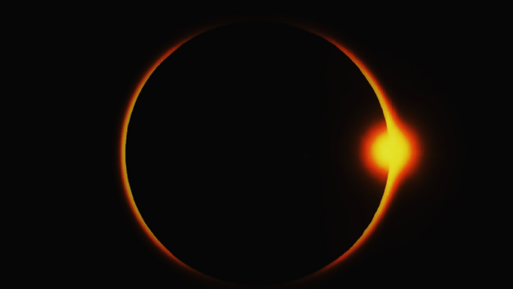 Eclipse total de sol en Leo