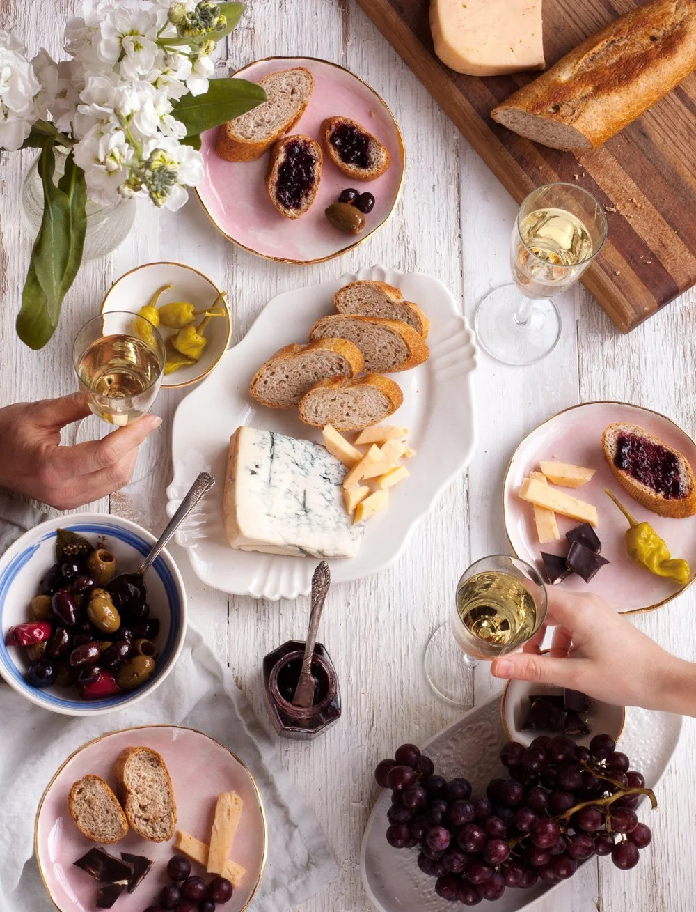 Effortless Entertaining: An Easy Cheese Plate Formula That Works Every Time