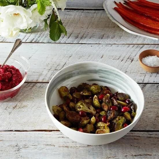 Brushstroke_Serving_Bowl_Food52_grande.jpg