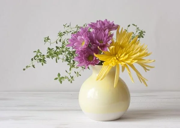 Dipped Vase and A Few Little Floral Tips