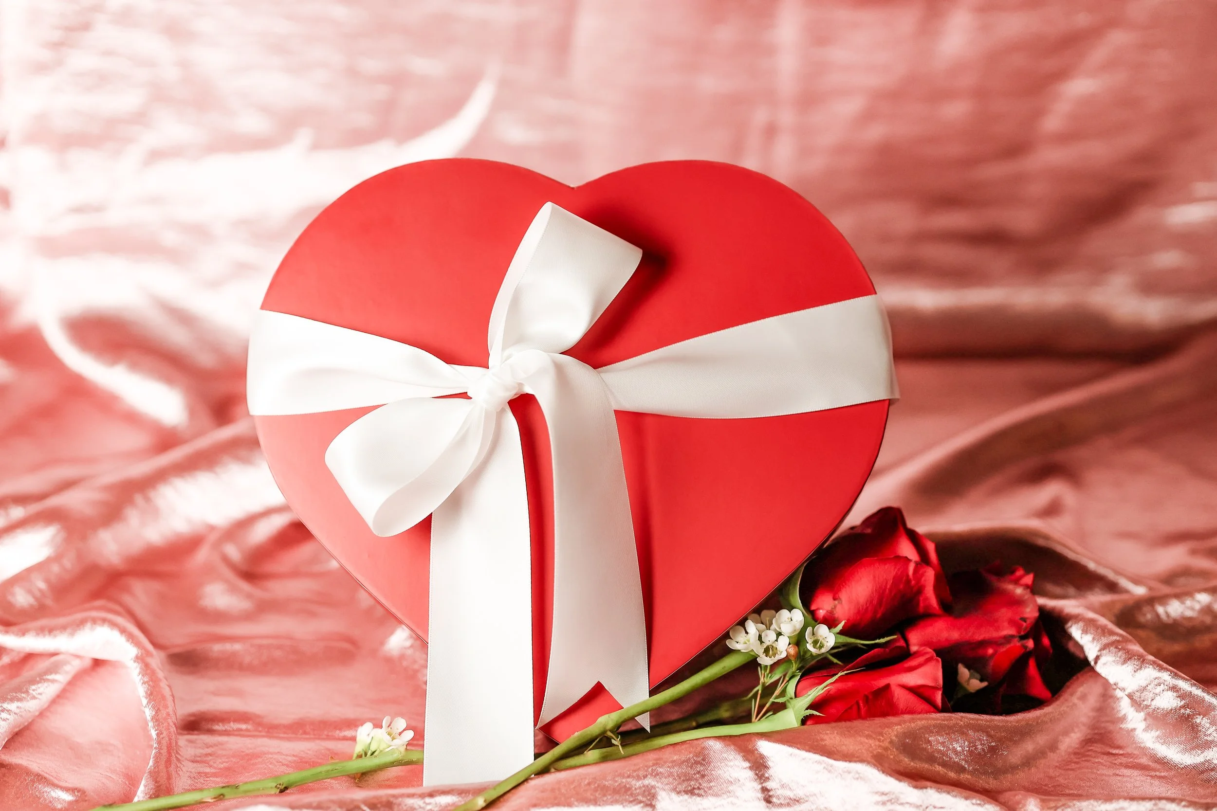 Valentine's Showstopper Gift Box
