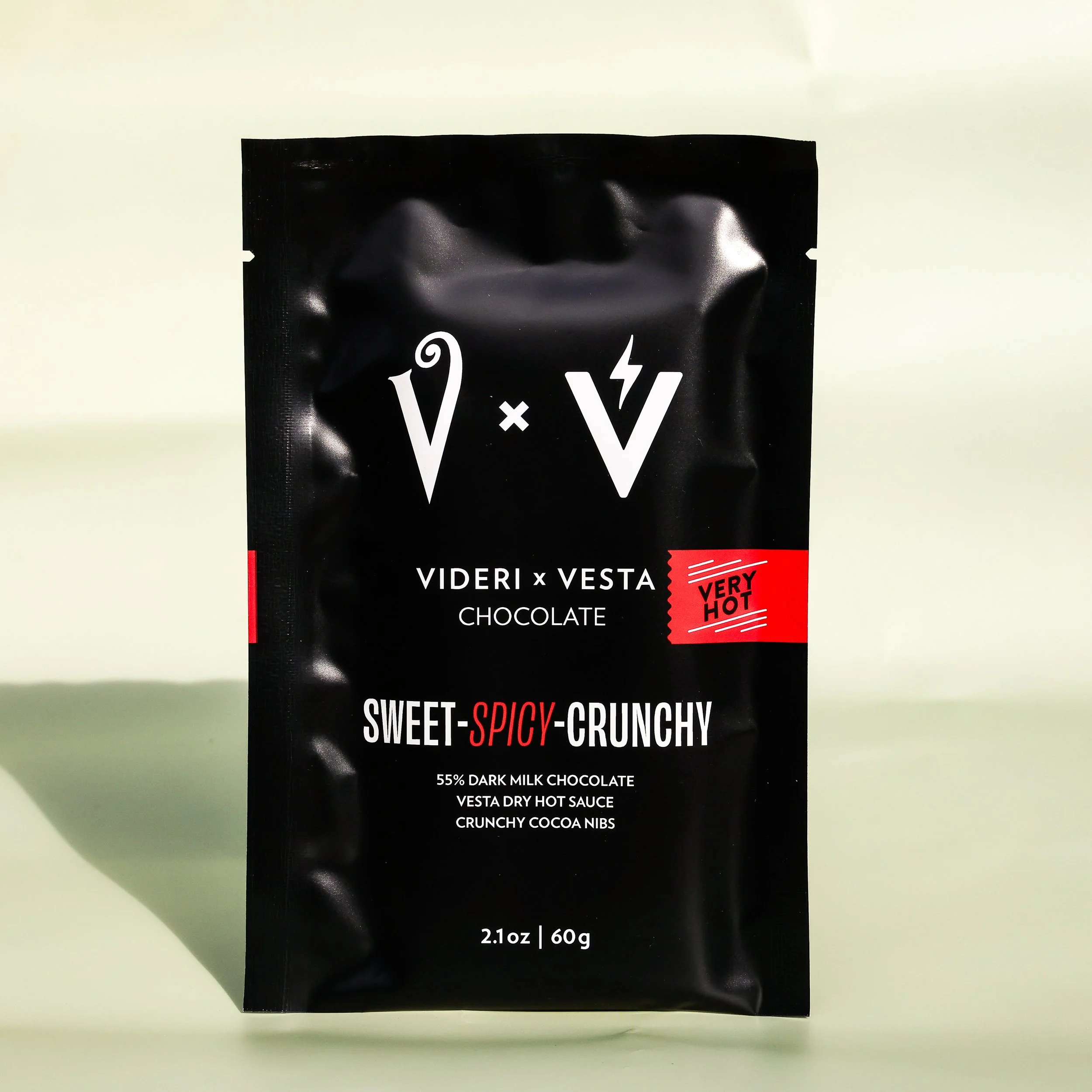 55% Dark Milk Vesta - Sweet Spicy Crunch Bar