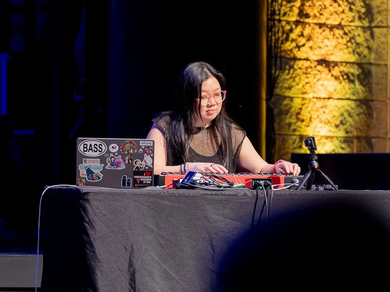 Monday Night Creative Music: Emily Koh + Chris Jeffer