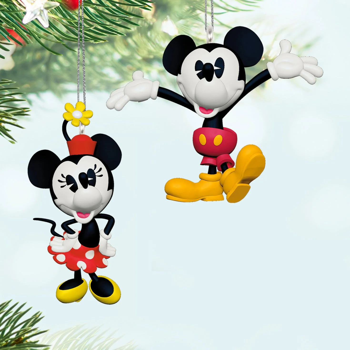 MickeyMinnieDonaldDaisyGoofy-Keepsake-Ornaments2_LaineyDavidson.jpg