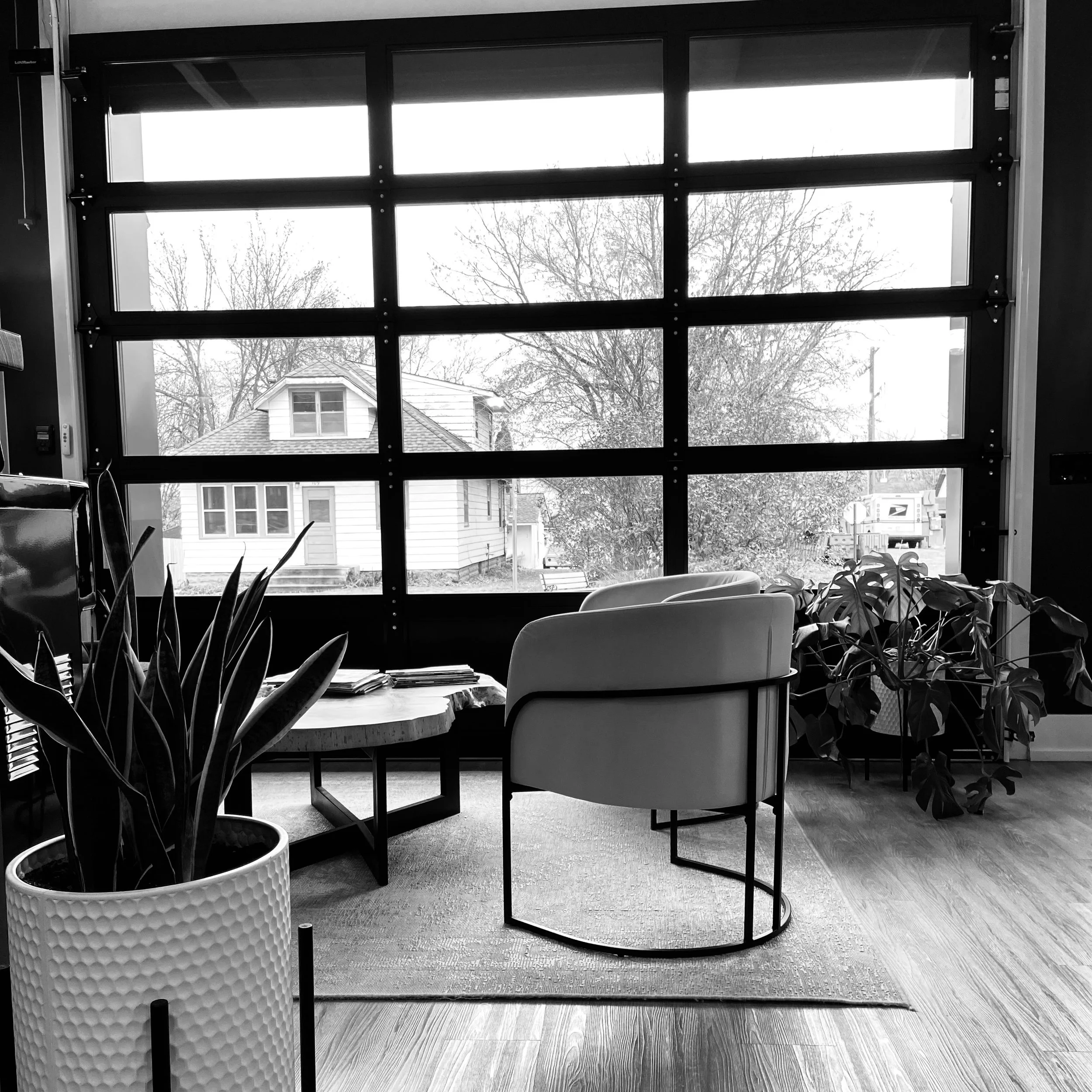 CONTACT — Charlie Mack Salon
