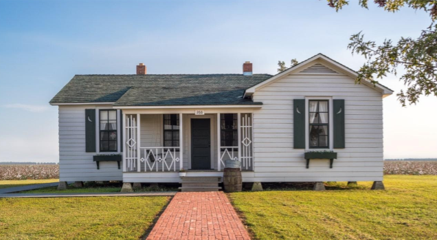 Dyess Colony: Johnny Cash’s Boyhood Home