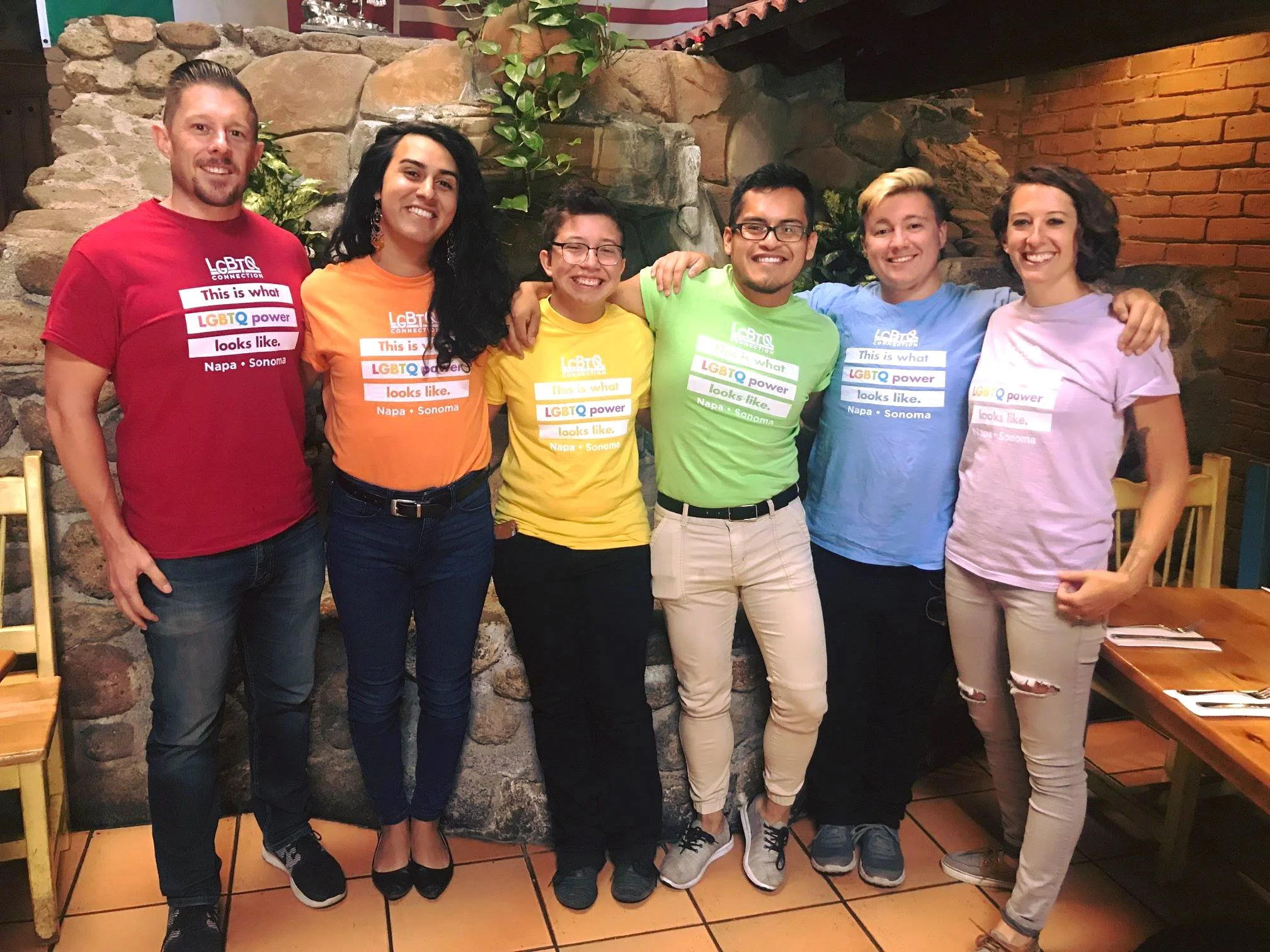 April 18 Give Out Day | 18 de abril el Día de Dar a Causas LGBTQ