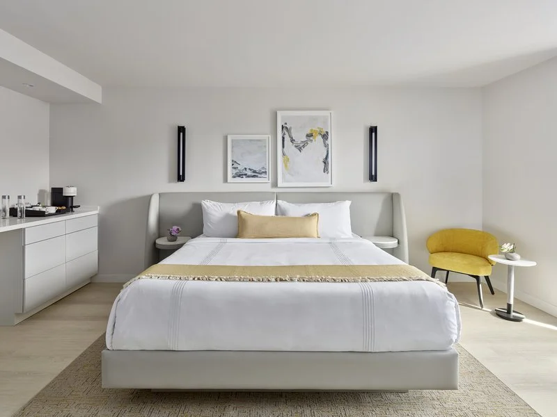  Luxury hotel interior design at Hotel AKA Washington Circle 