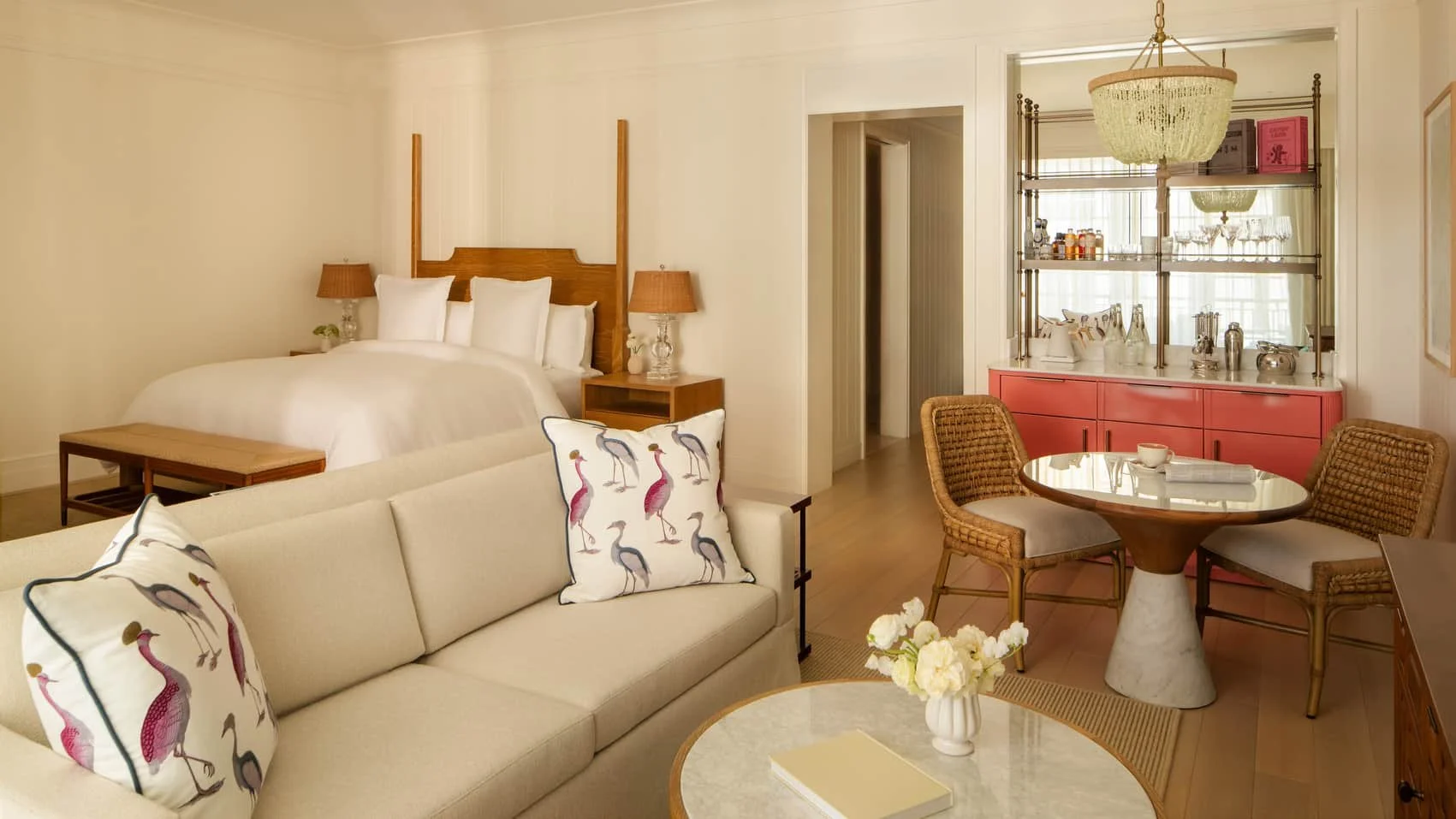 Four Seasons Naples Beach Club luxury beach hotel