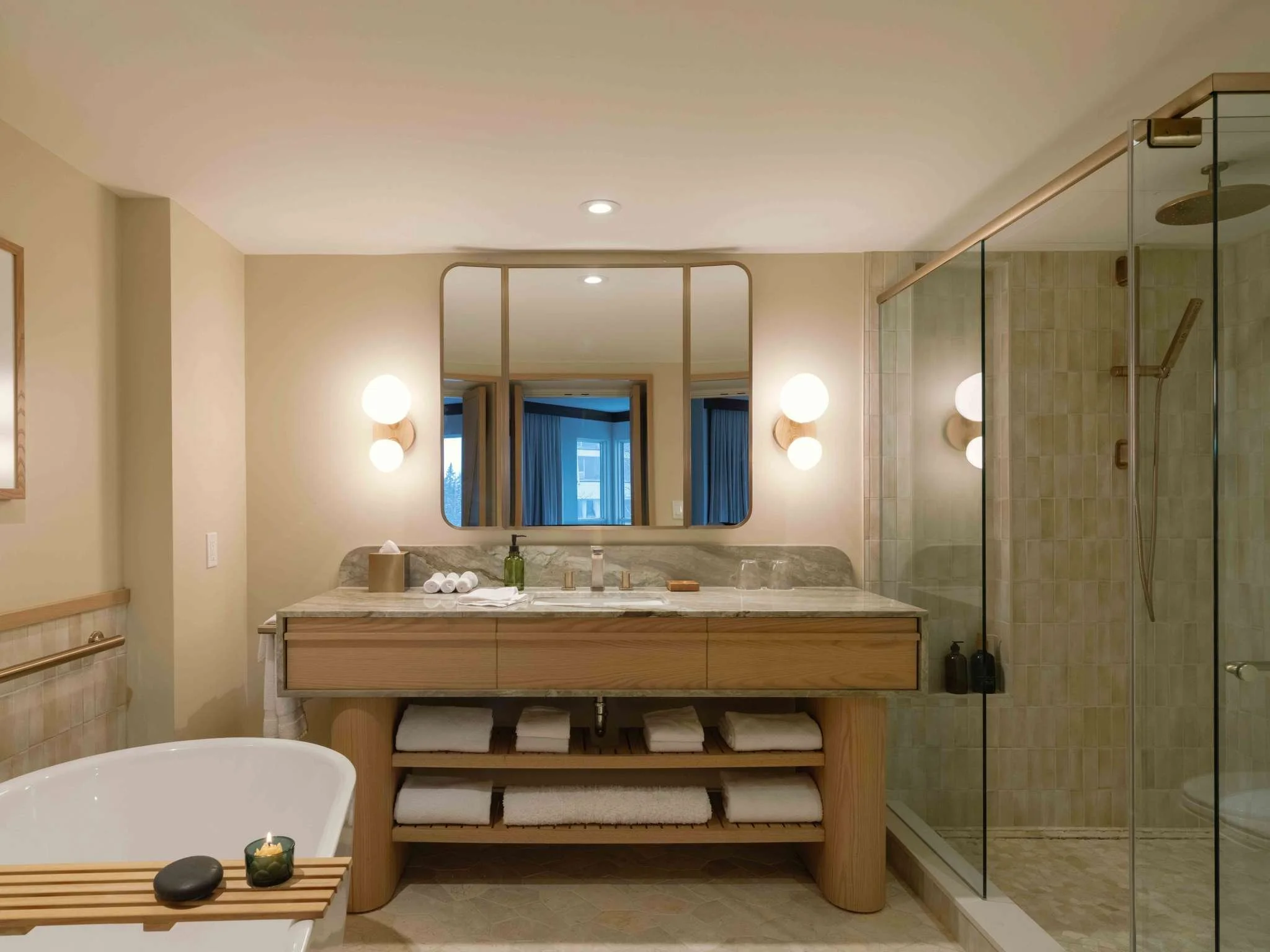 Bathroom Vanity-2.jpg