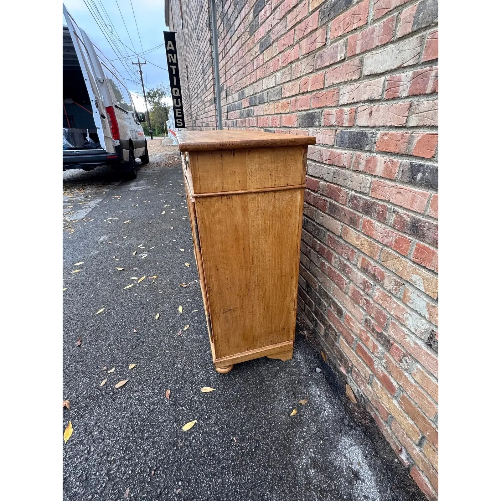 Image 11-5-25 at 4.04 PM.jpg