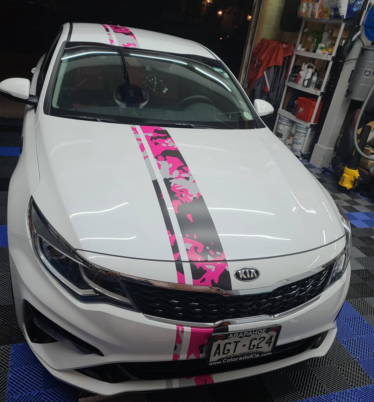 Finished up a printed Camo stripe for a client that wanted to add a little touch to her Kia!  Special shoutout to @whoozys_wraps for helping us to lay down these great looking stripes!!

☆☆☆☆------------------------------☆☆☆☆
We can make your custom 