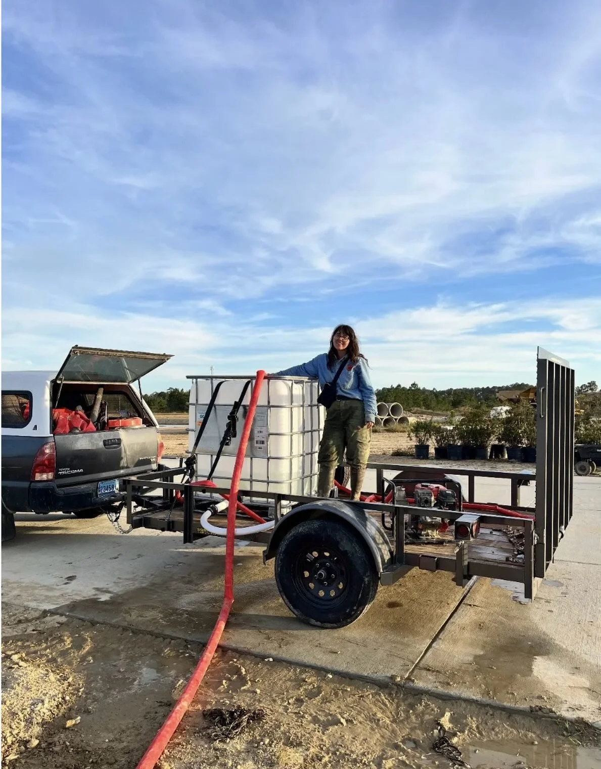 💪🏼😮&zwj;💨