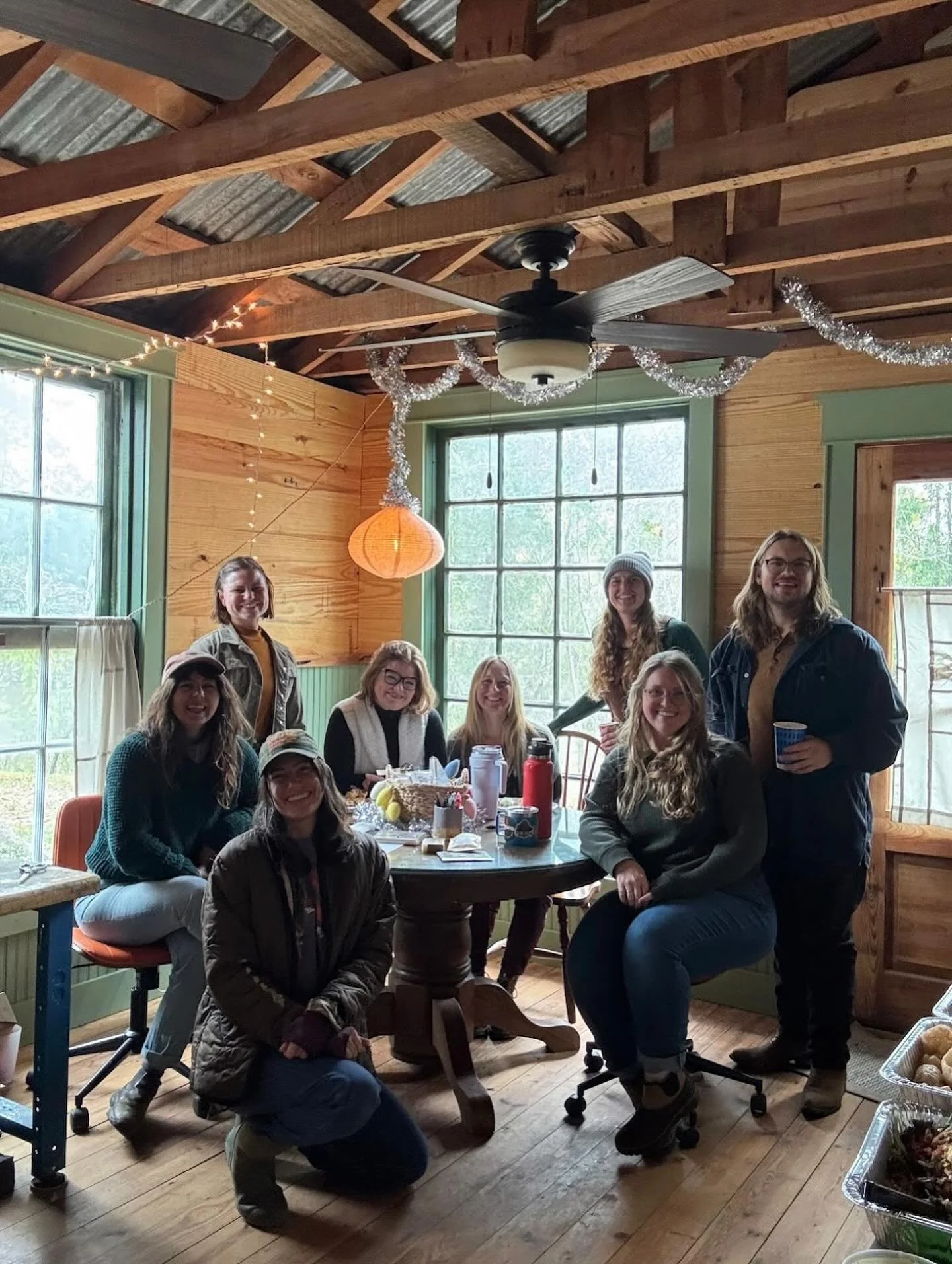 Joyeux Noel from Swampfly!!! 🎅🏽 🎄 🕊️