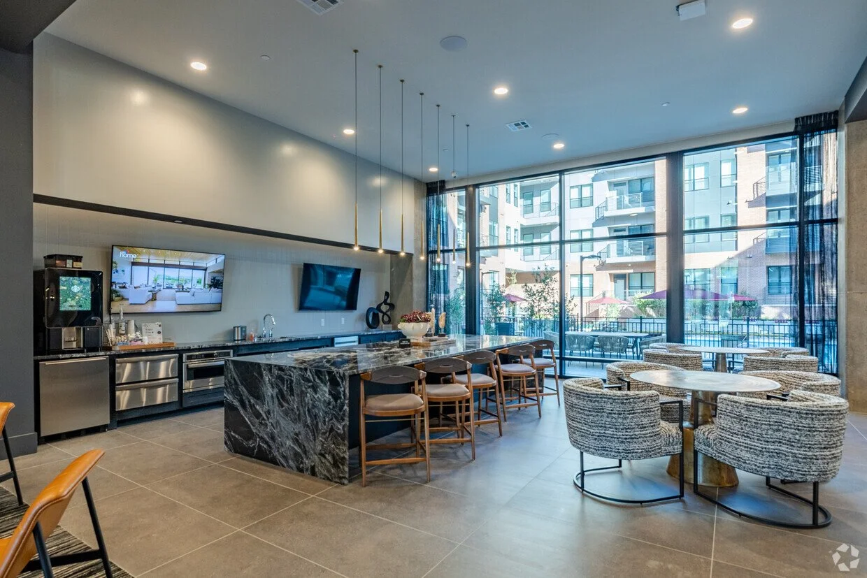 the-emory-plano-tx-lounge (1).jpg