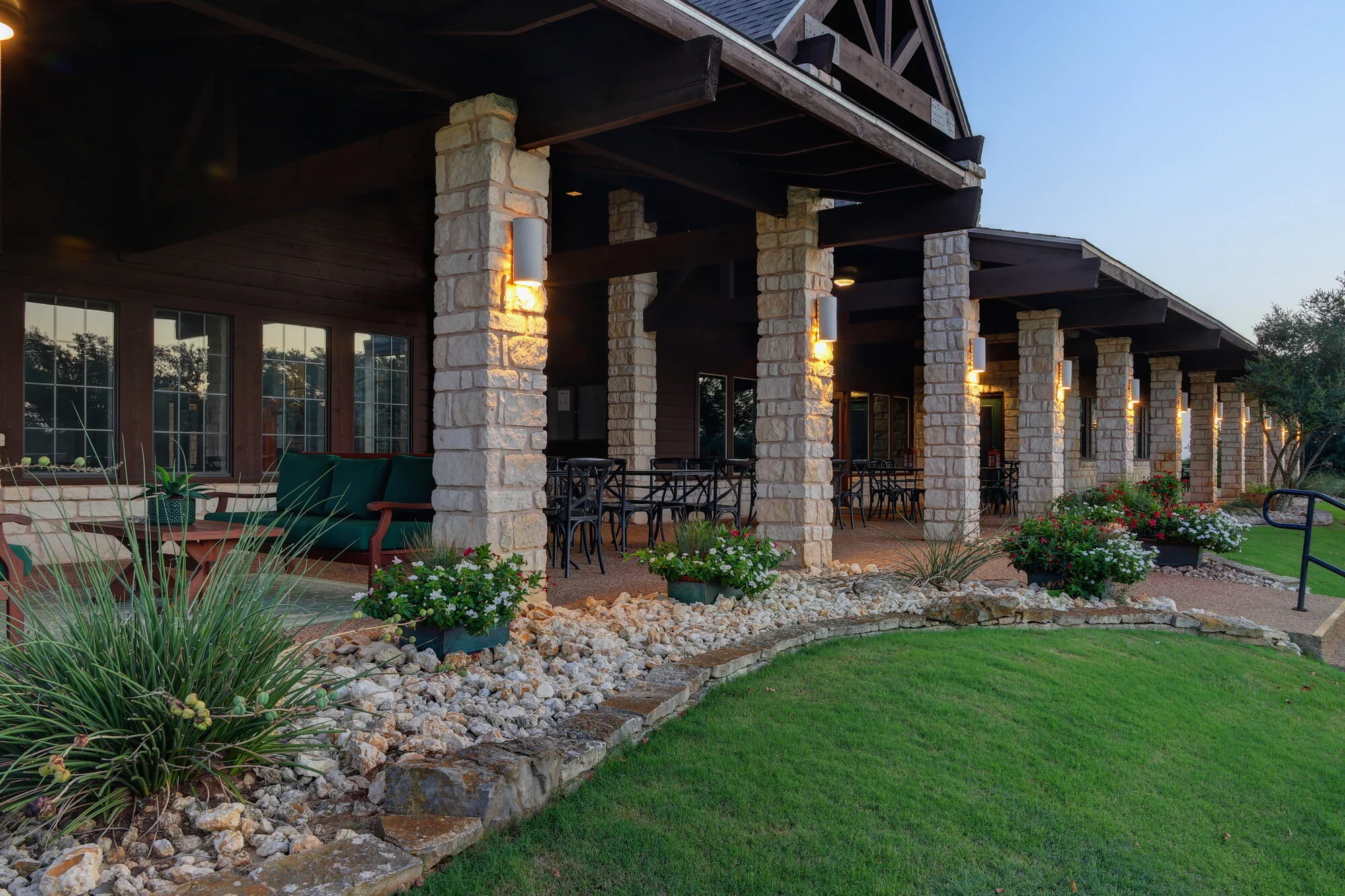 Dining — White Bluff Resort