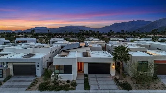 I just listed and sold this house at Miralon in Palm Springs and here&rsquo;s the back story.

Multiple other agents were not able to get this house sold even though it was listed for close to a year.

I was able to get it into escrow in 10 days and 