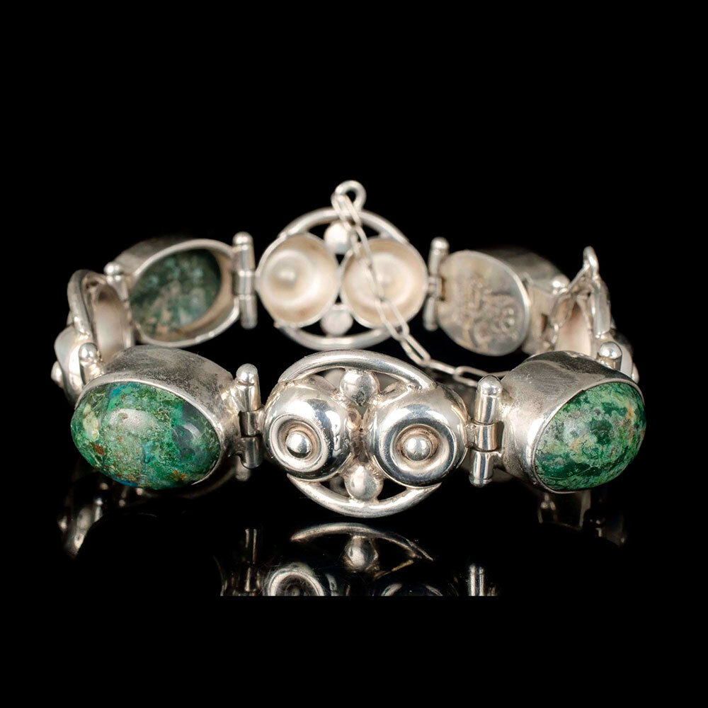 Los Ballesteros Mexican silver agate "dimpled dot" Bracelet