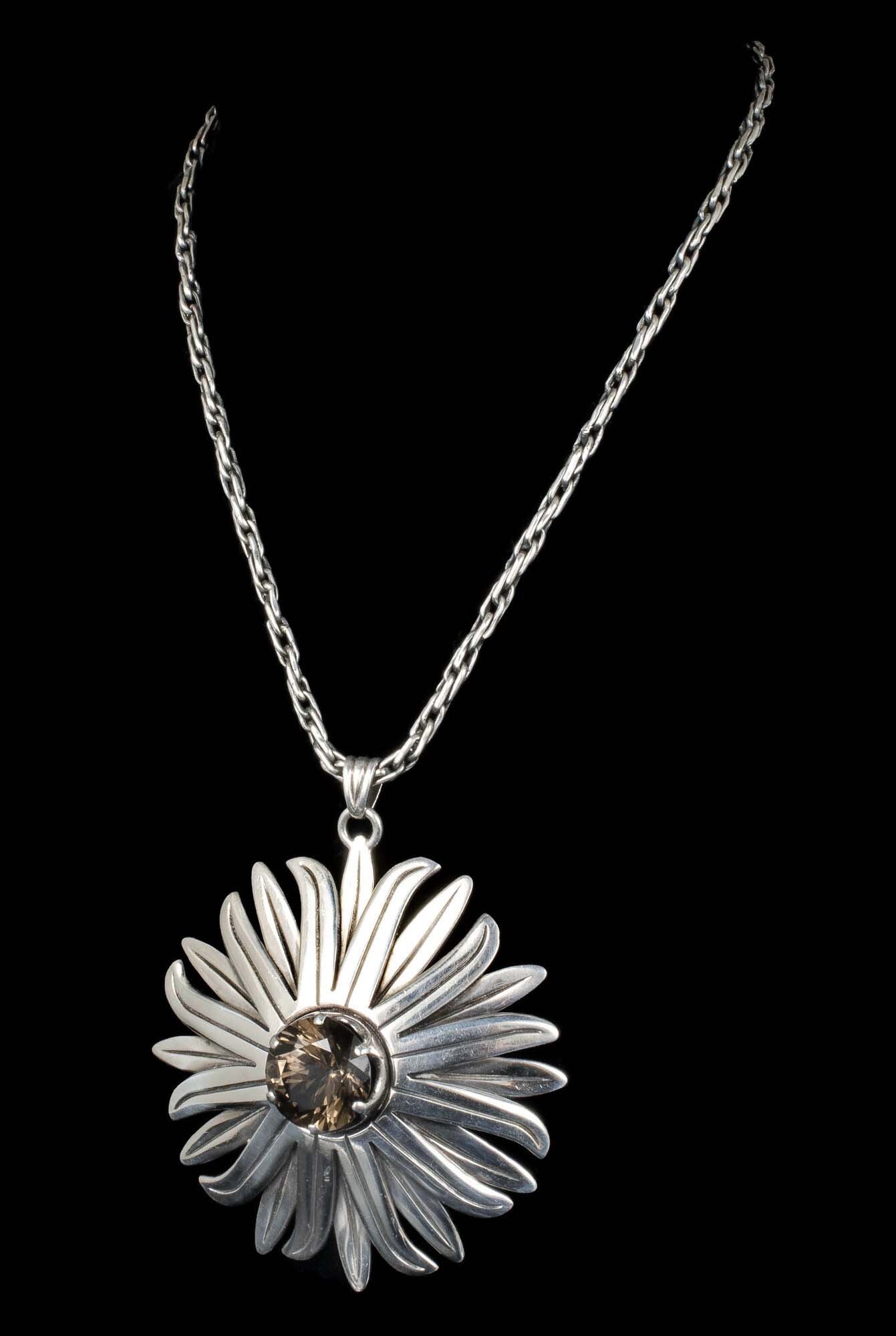 ballesteroscitrineflowerpendneckl3.jpg