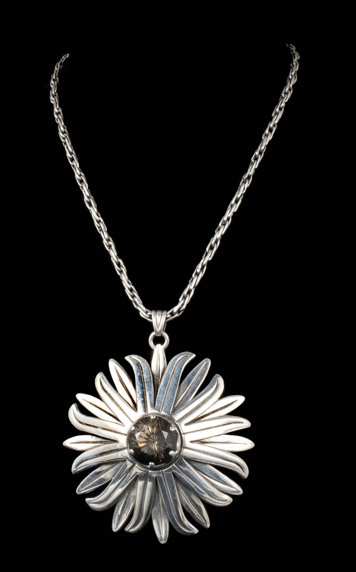 ballesteroscitrineflowerpendneckl4.jpg