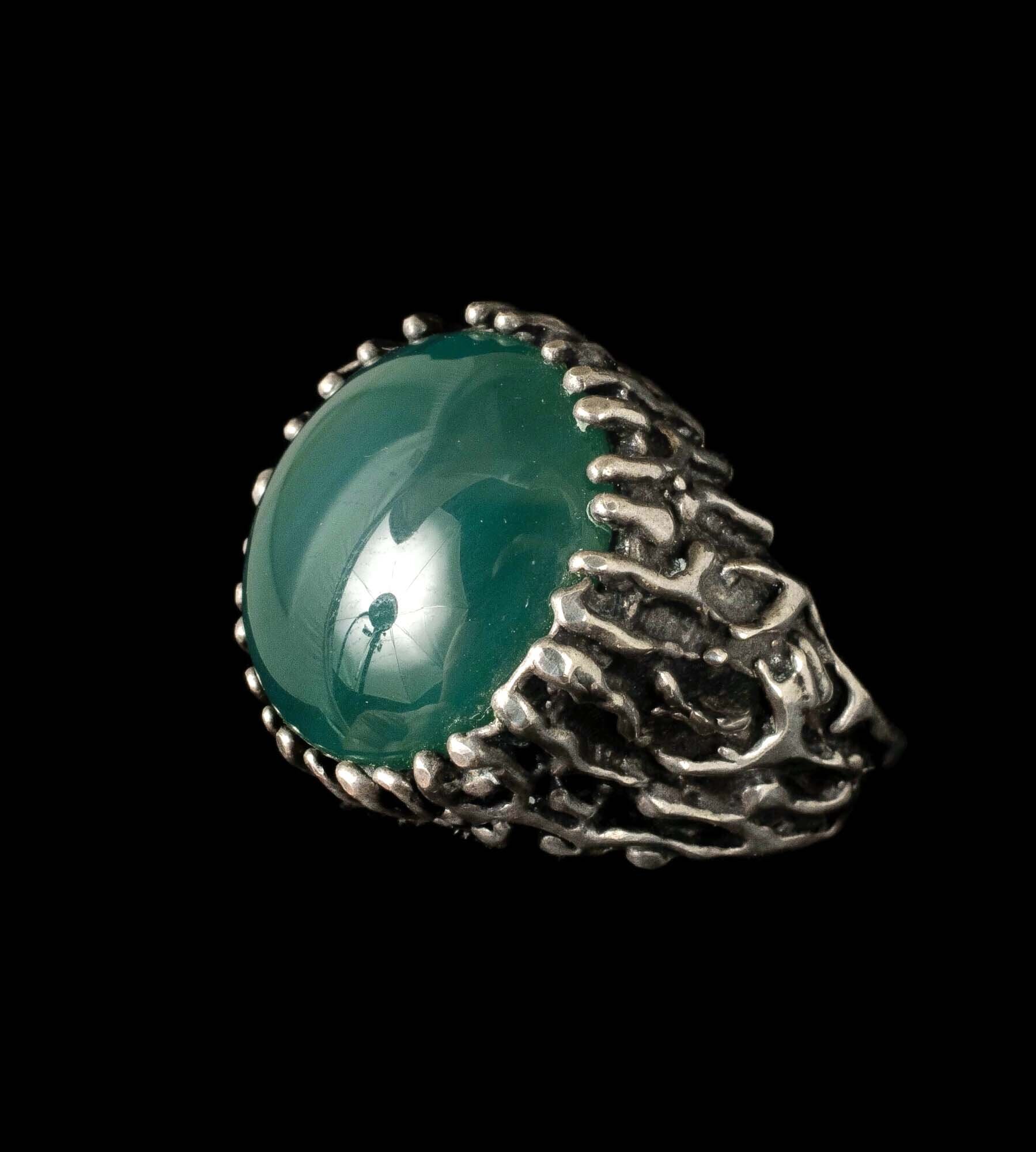 1970s European brutalist silver and chrysoprase Ring